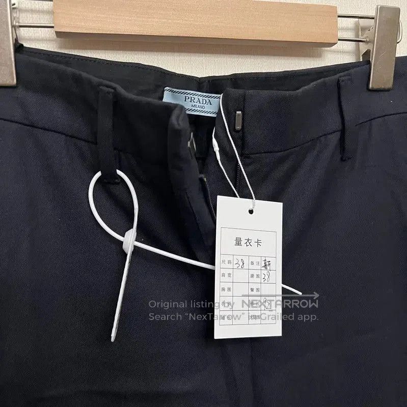 Prada Prada Black Wool Women's Casual Pants. Size 28" / US 6 / IT 42 - 3 Thumbnail