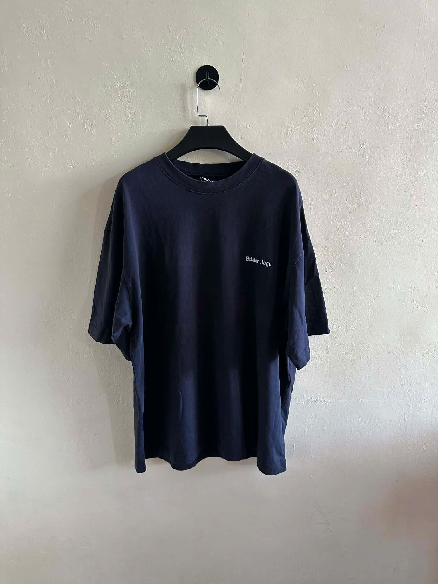 Balenciaga BALENCIAGA T SHIRT Size US XL / EU 56 / 4 - 1 Thumbnail