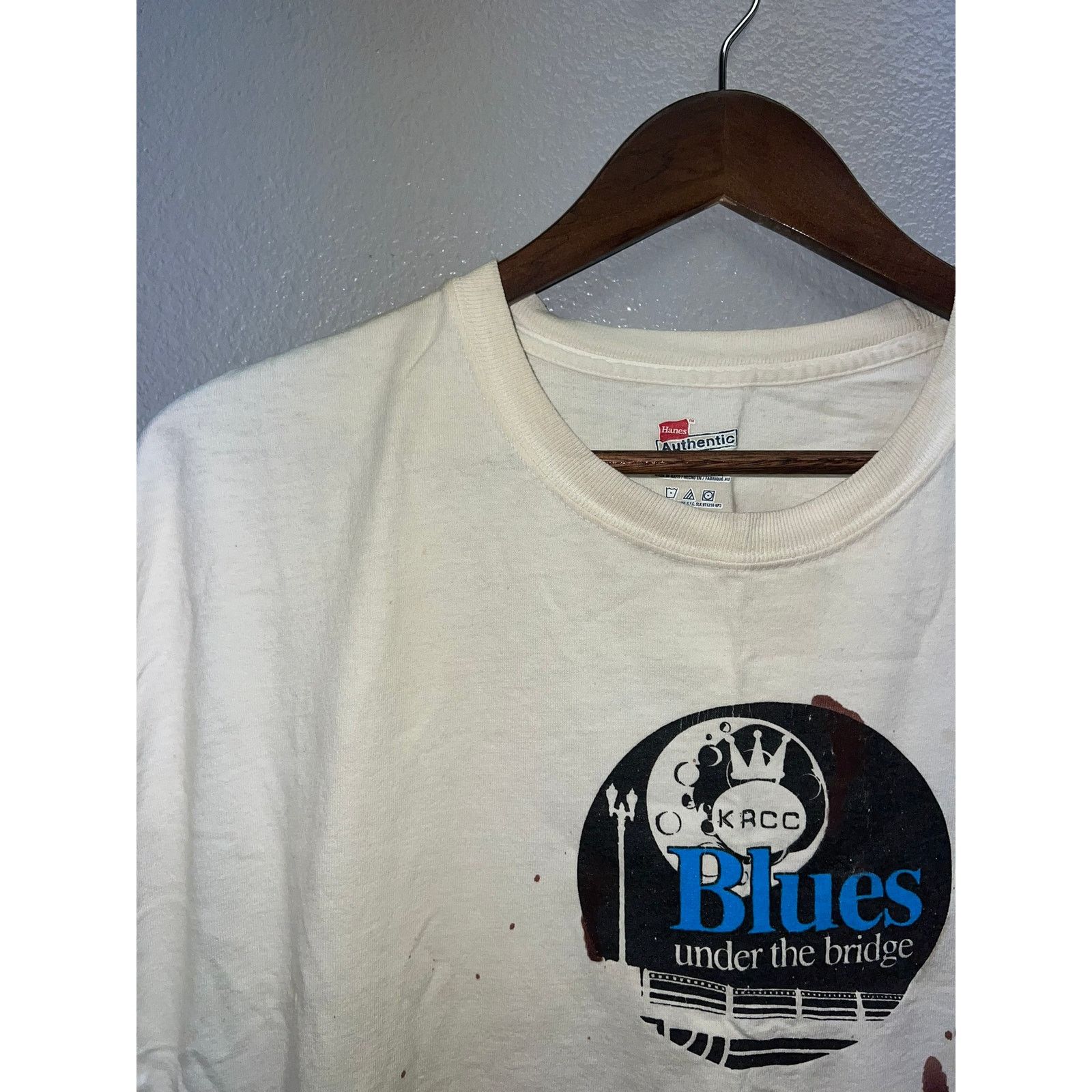 Hanes Blues Under The Bridge Shirt KACC Jake Loggins Band XL Size US XL / EU 56 / 4 - 3 Thumbnail