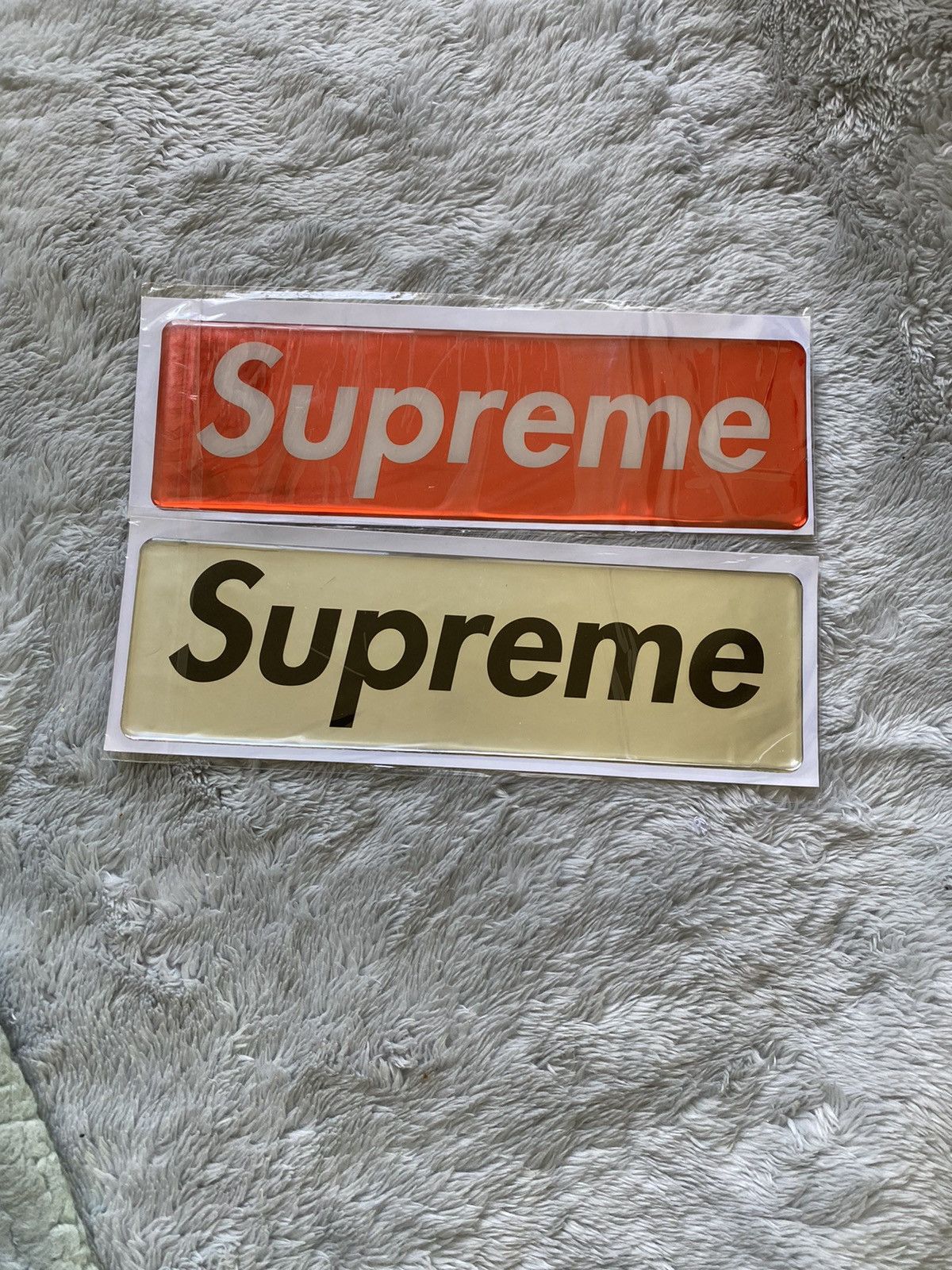 Damien Hirst × Supreme Supreme x Damien Hirst Spinart box logo