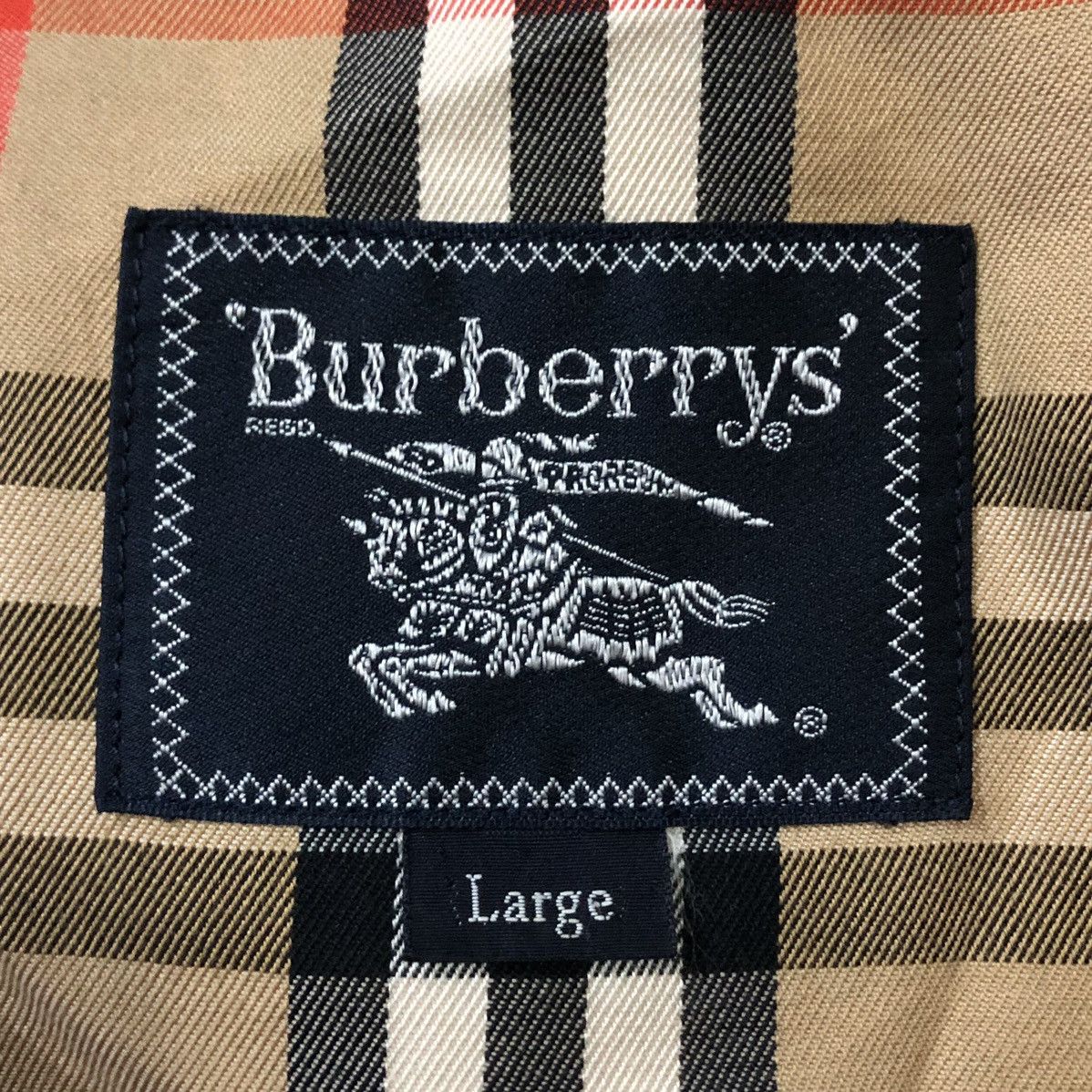 VTG Burberry London Lined Feathers Novacheck Puffer Jacket