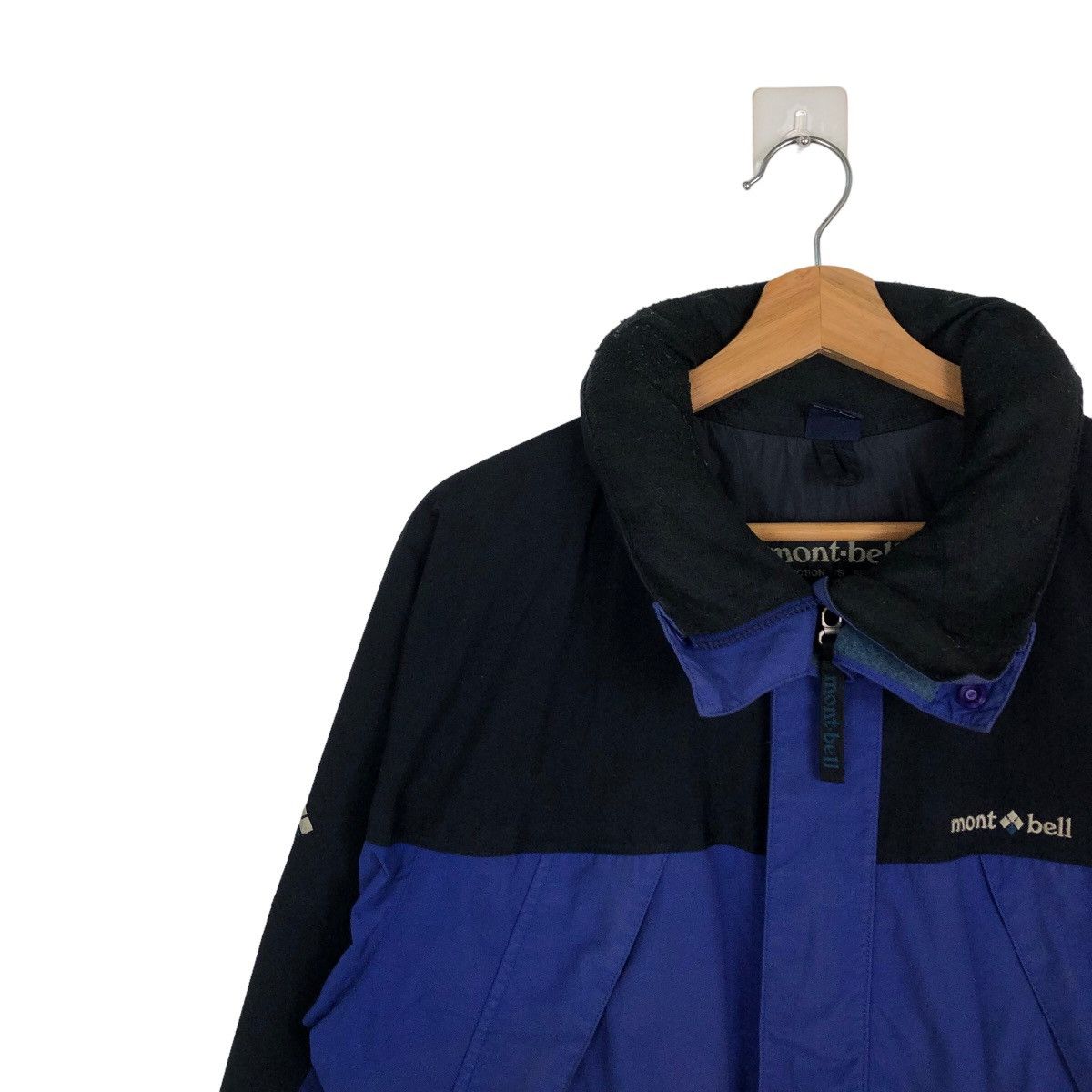 Goretex VINTAGE SURVIVAL JACKET MONT-BELL GORE-TEX WATERPROOF Size US M / EU 48-50 / 2 - 6 Thumbnail