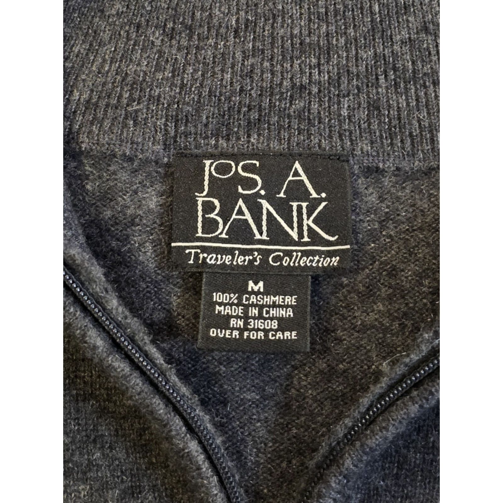 Jos. A. Bank VINTAGE Jos. A. Bank Travelers Collection 100% Cashmere 1/4 Sweater Charcoal Gray Medium Size US M / EU 48-50 / 2 - 4 Thumbnail