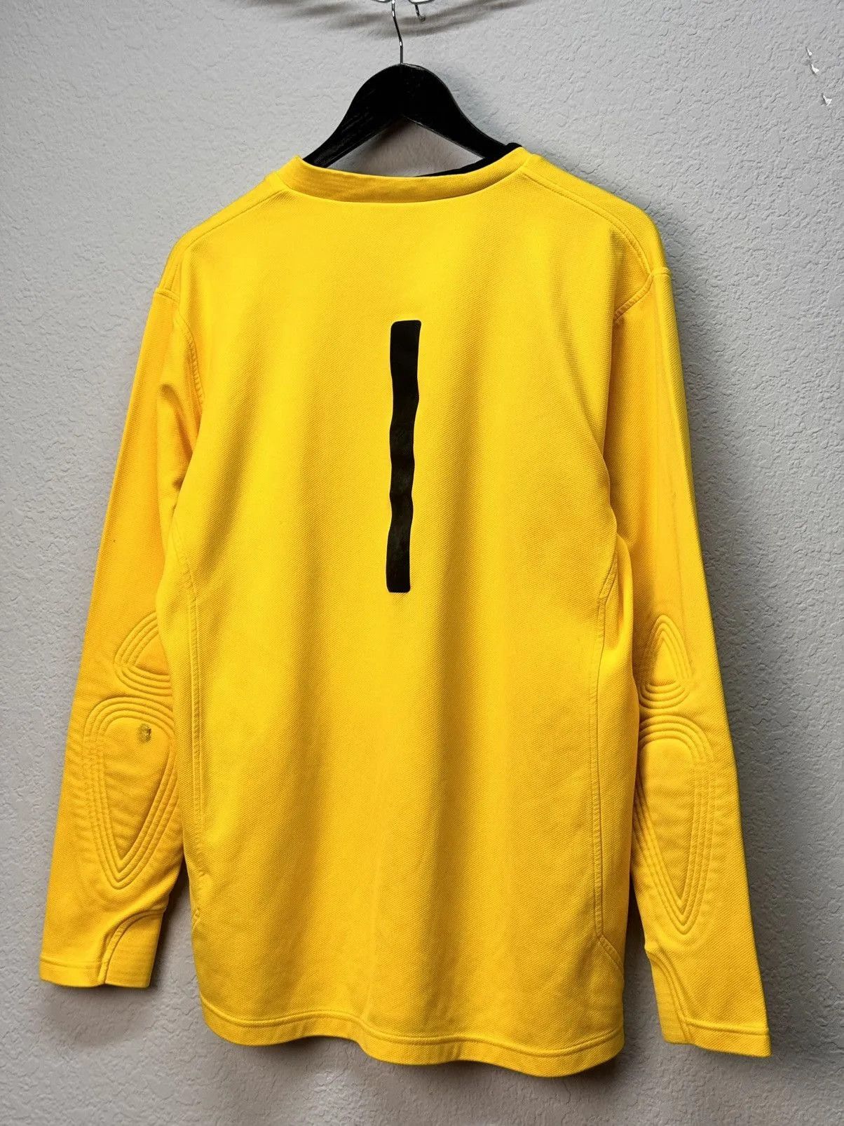Adidas × Vintage Vintage Nike Benfica Goalkeeper shirt jersey Size US L / EU 52-54 / 3 - 10 Thumbnail