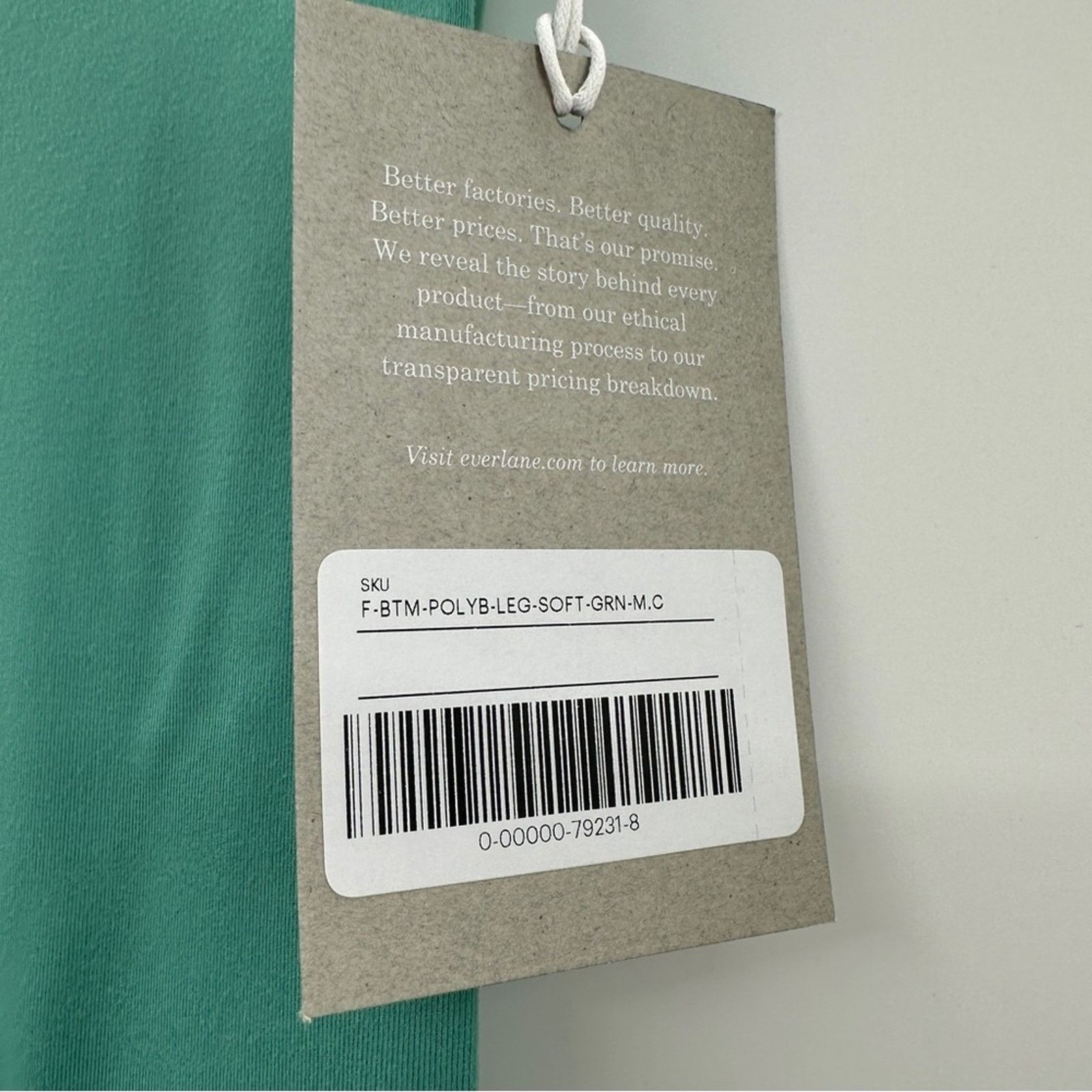 Everlane Everlane The Perform 24/7 Ankle Leggings in Soft Green Size 26" / US 2 / IT 38 - 8 Thumbnail
