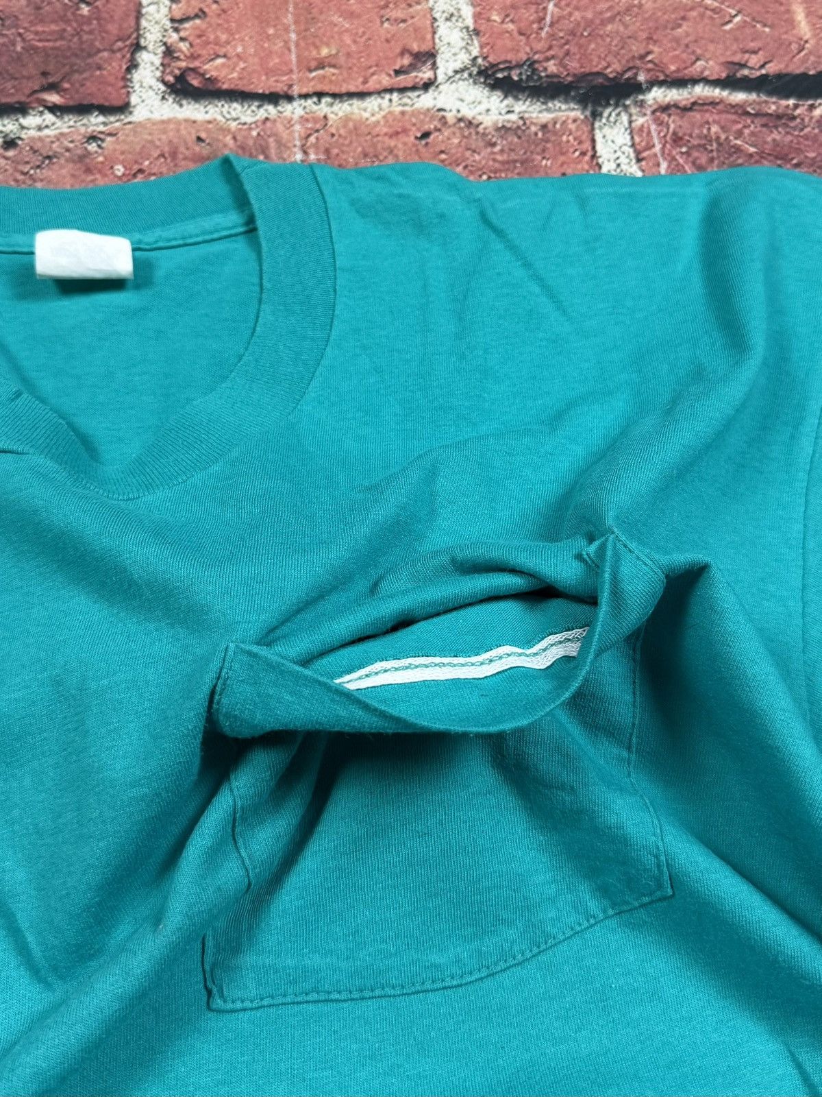 Fruit Of The Loom Vintage Turquoise Blank Selvedge Pocket Tee Single Stitch Size US XXL / EU 58 / 5 - 6 Thumbnail