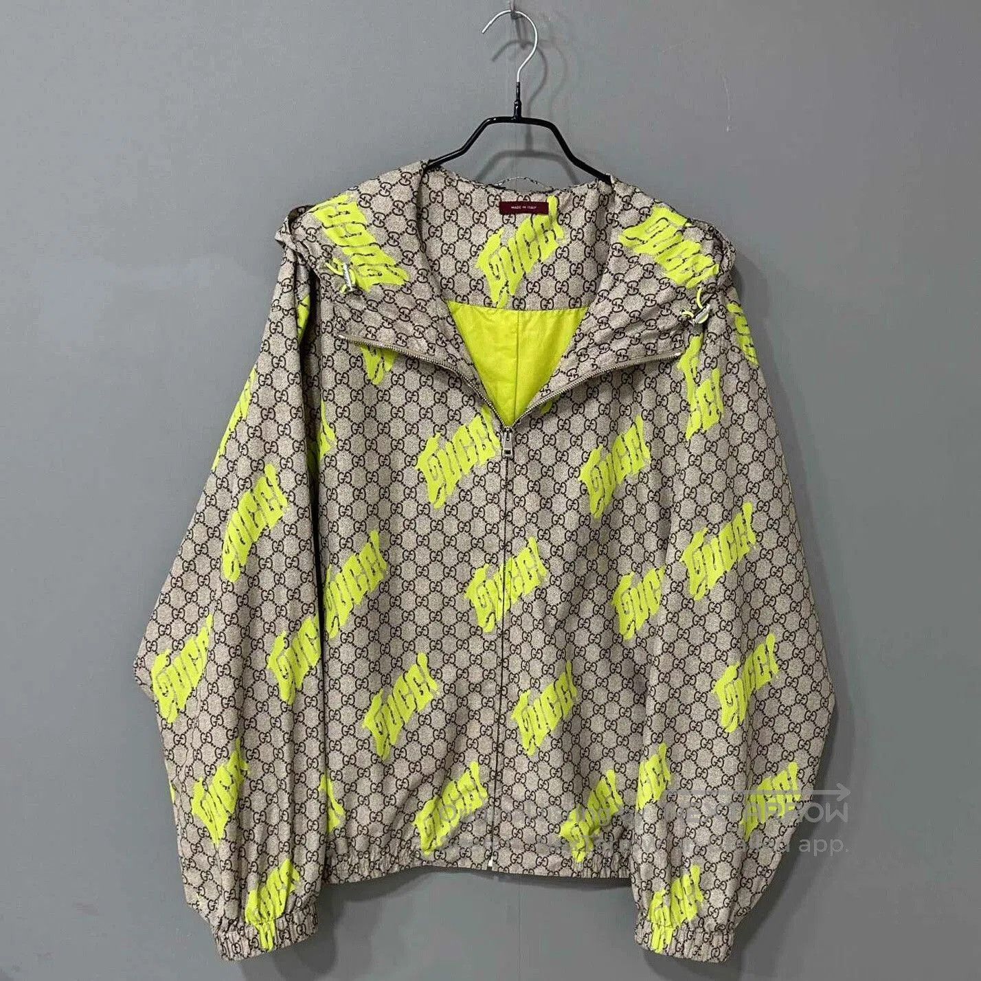 Gucci 25 New Gucci Graffiti Print Jacket. Size US L / EU 52-54 / 3 - 1 Thumbnail