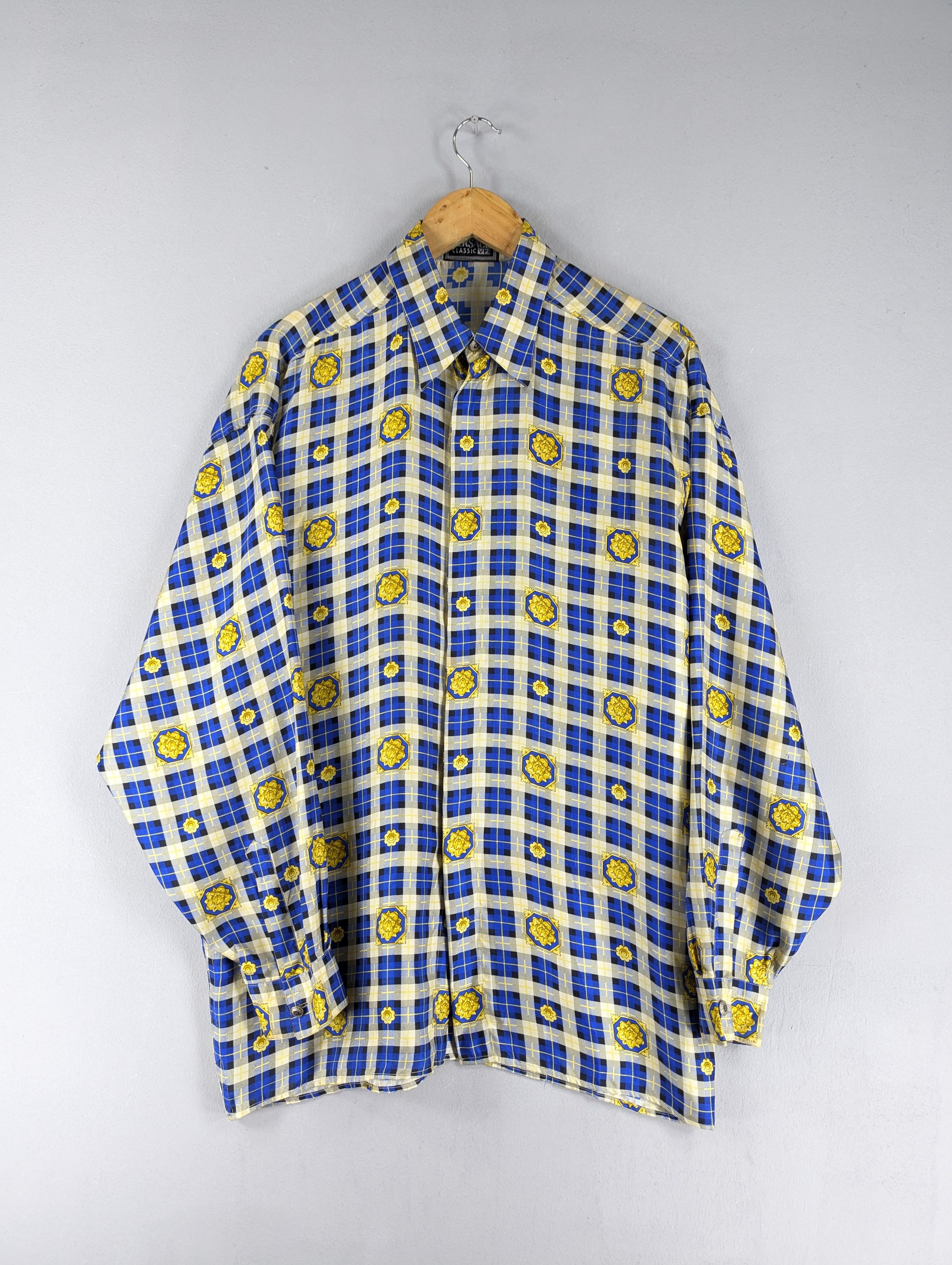 Versace Versace Classic V2 Silk Shirt Size US L / EU 52-54 / 3 - 1 Thumbnail