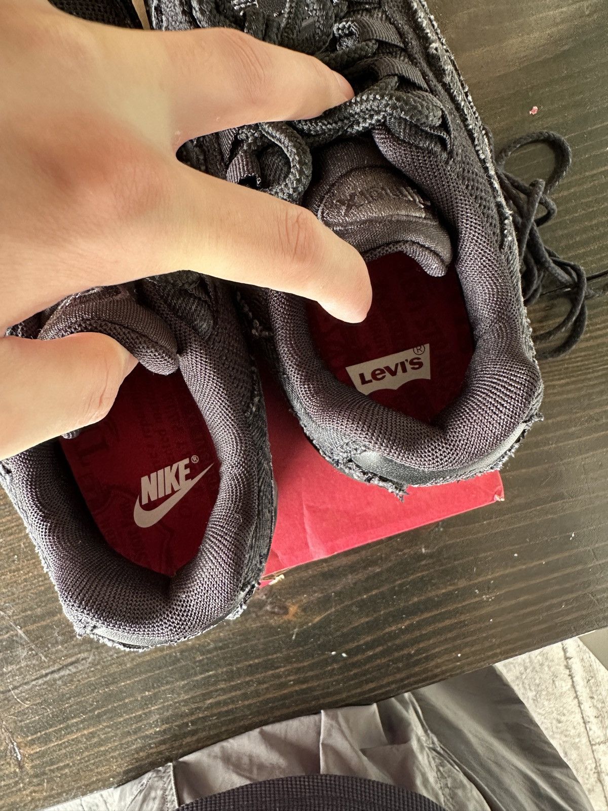 Levi's × Nike Levi’s x Nike Air Max 95 Denim Black Size US 8 / EU 41 - 8 Thumbnail