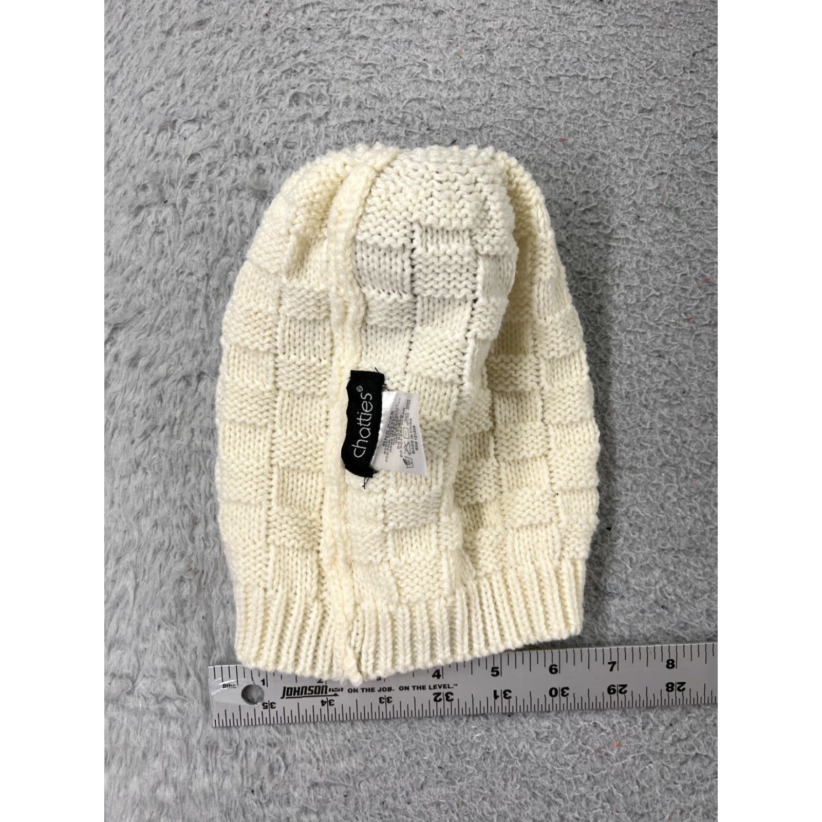 Vintage Chatties Beanie Toque Womens One Size Ivory Knit Acrylic Polyester Pom Ski Hat/Cap Womens Beanie One Size Ivory Knit Acrylic Polyester Pom Ski Size ONE SIZE - 6 Thumbnail