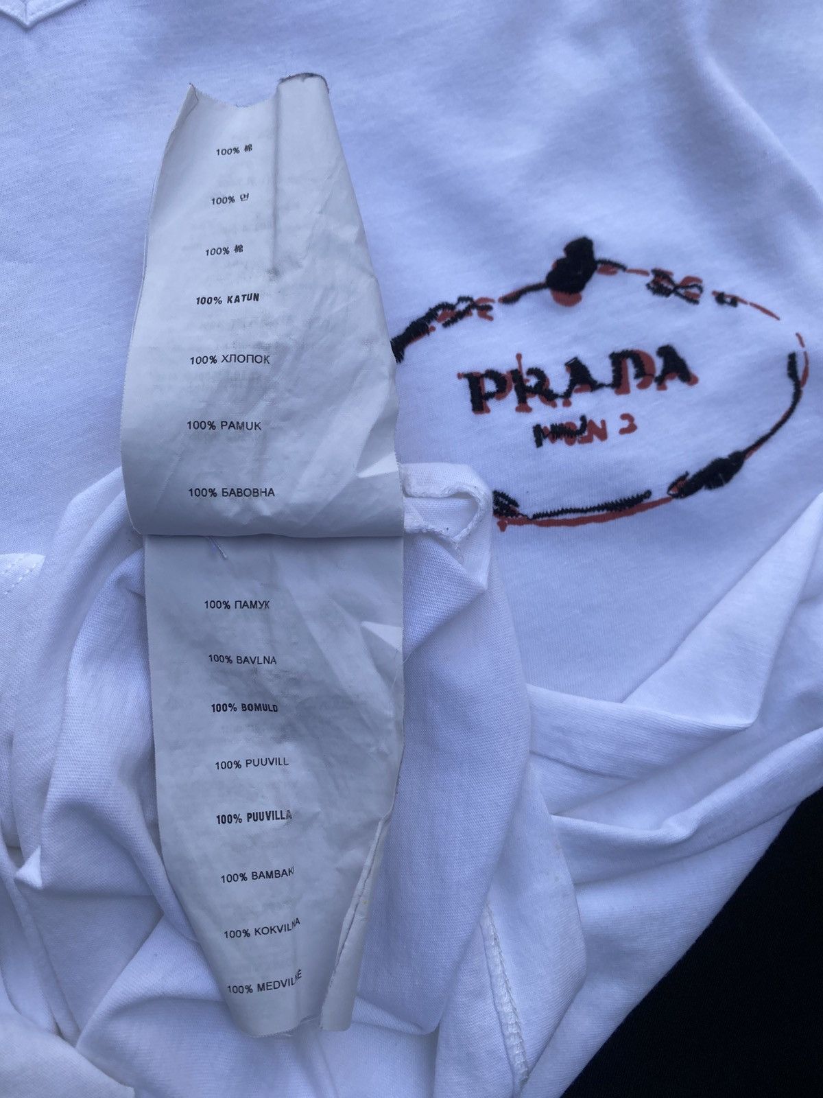 Prada Rare PRADA Man V Neck Tshirt Size US S / EU 44-46 / 1 - 16 Thumbnail