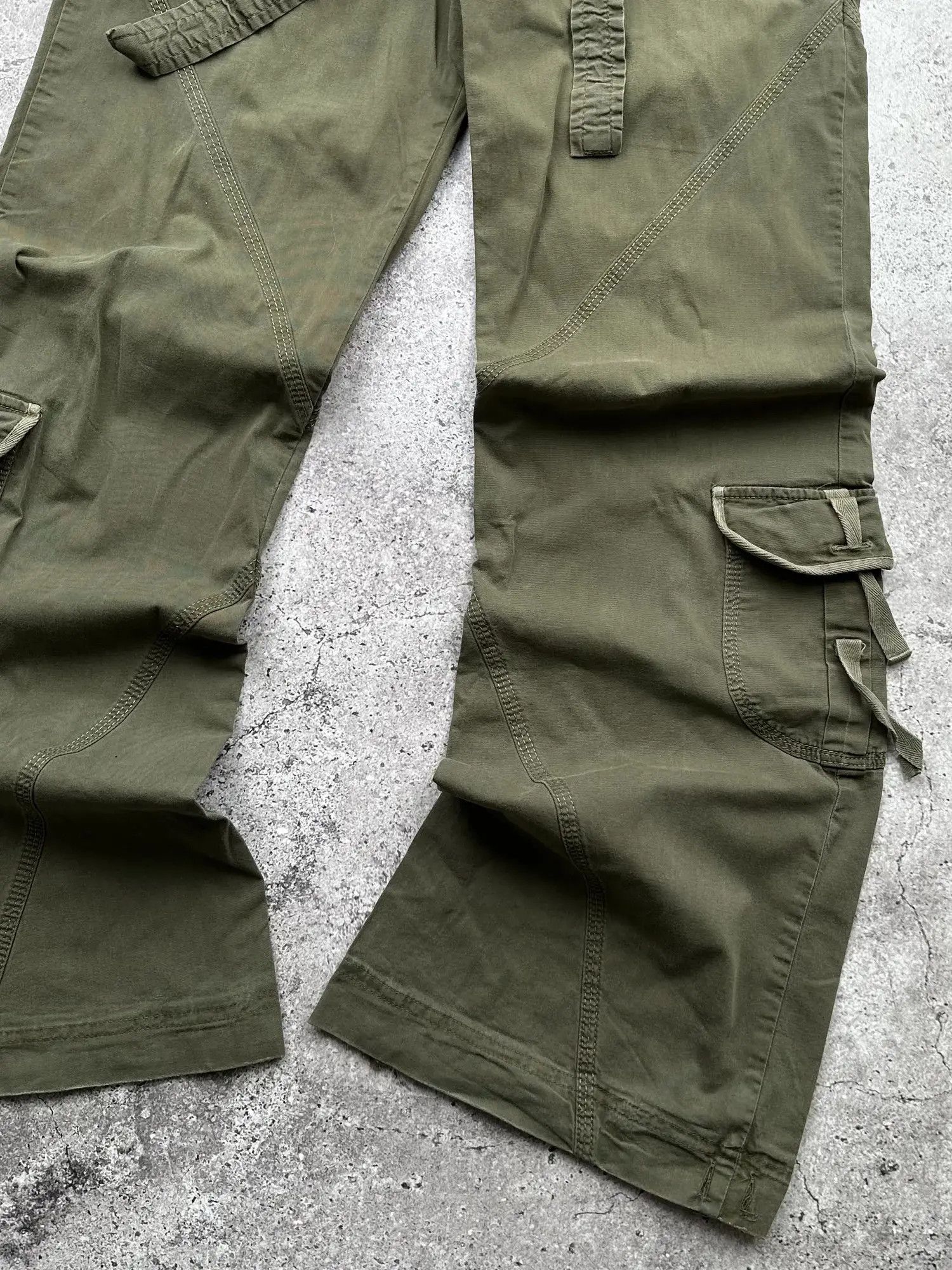 Vintage Vintage Flare Cargo Bondage Pants C353(V618) Size 25" / US 0 / IT 36 - 4 Thumbnail