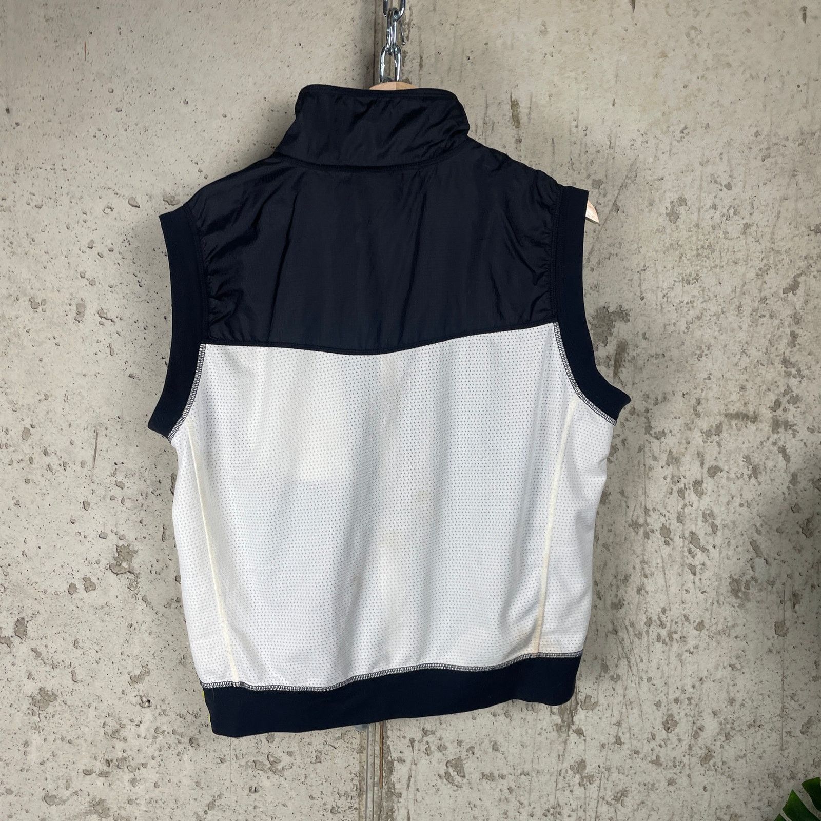 Adidas L Vintage 90s Adidas Equipment Two Tone Mesh Vest Size US L / EU 52-54 / 3 - 3 Thumbnail