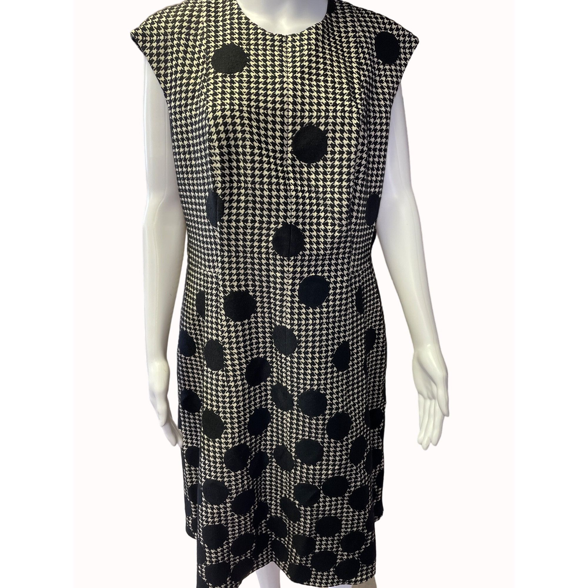 Akris Punto Women's Black & White Houndstooth Dress Sleevele