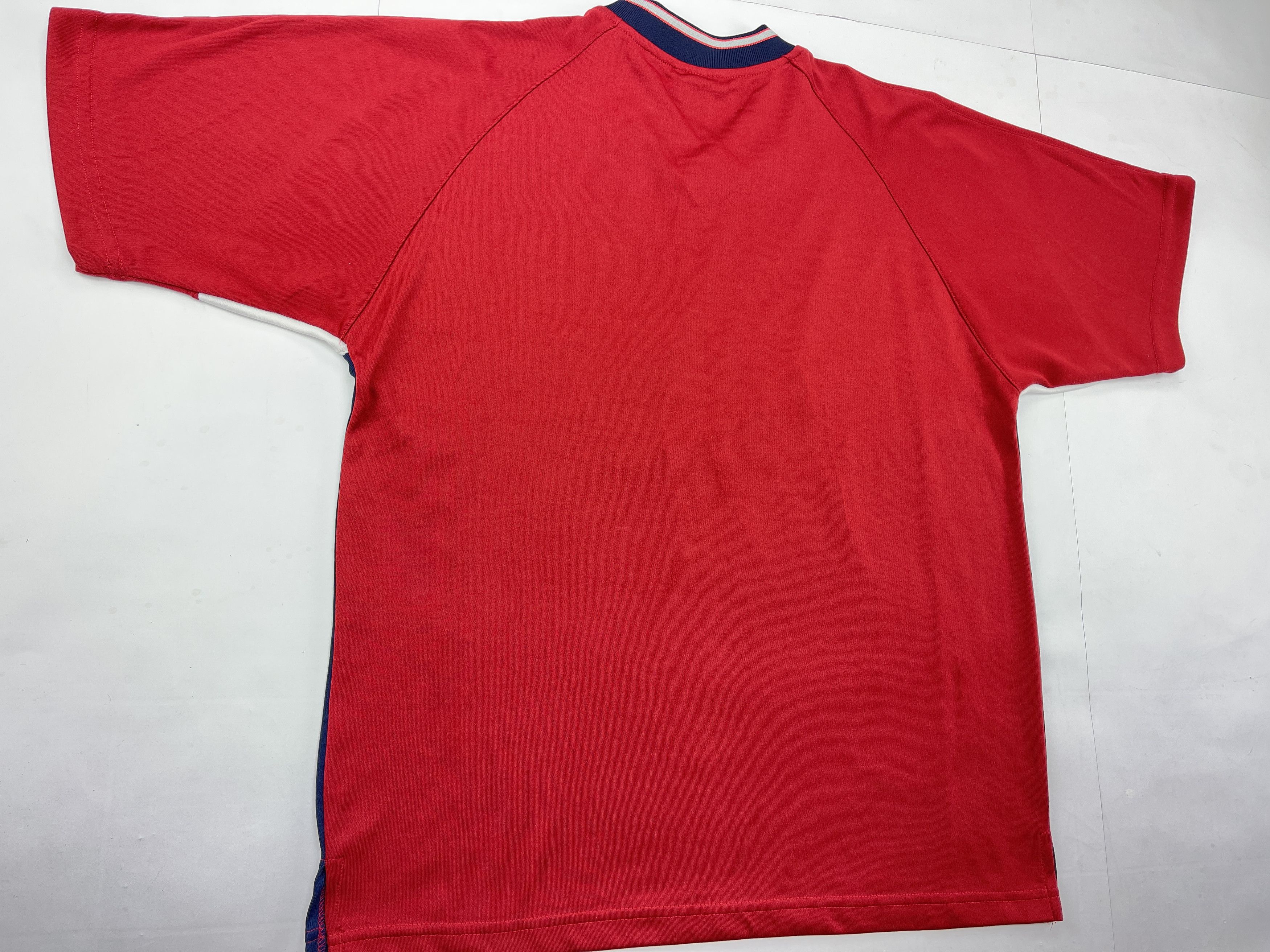 Fubu FUBU jersey, vintage hip hop t-shirt, 90s hip hop skater L Size US L / EU 52-54 / 3 - 8 Thumbnail