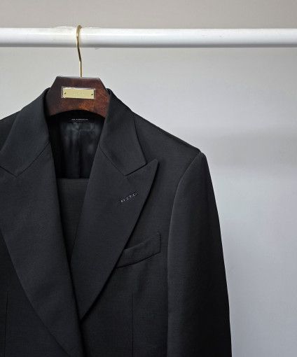Tom Ford o1sm1stk0824 Atticus Feu Two Piece Suit in Black Size US M / EU 48-50 / 2 - 2 Thumbnail