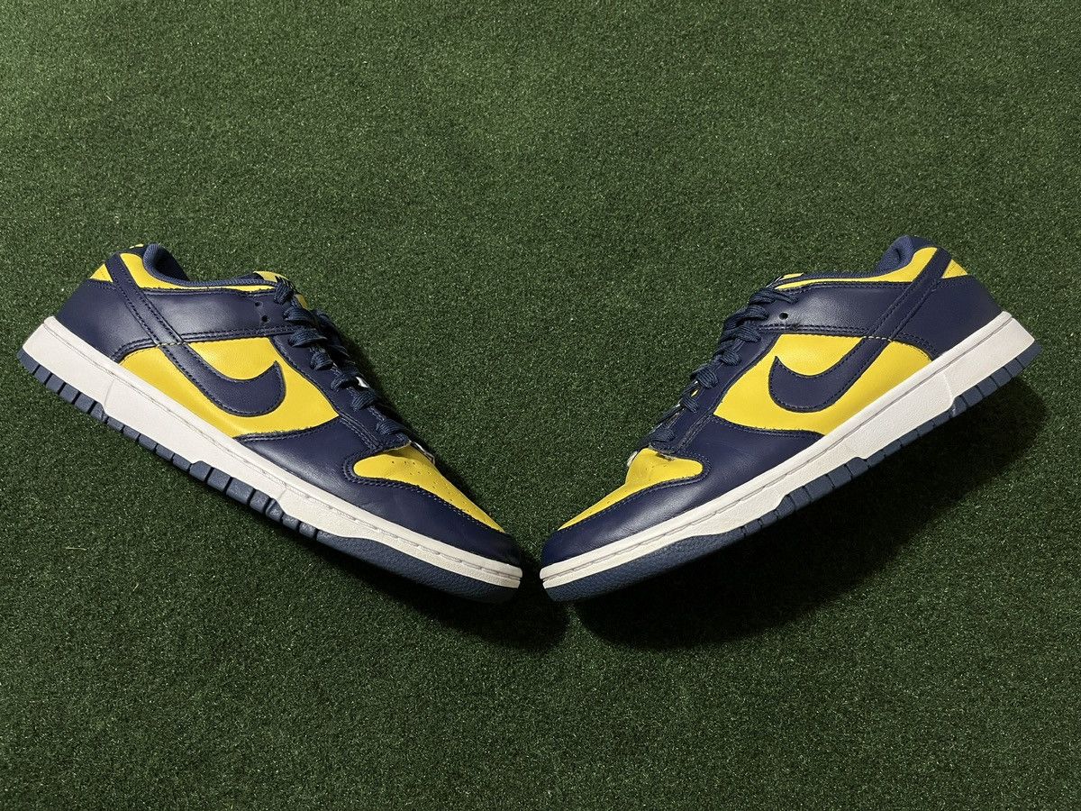 Nike Size 10 - Nike Dunk Low Michigan 2021 Size US 10 / EU 43 - 2 Thumbnail