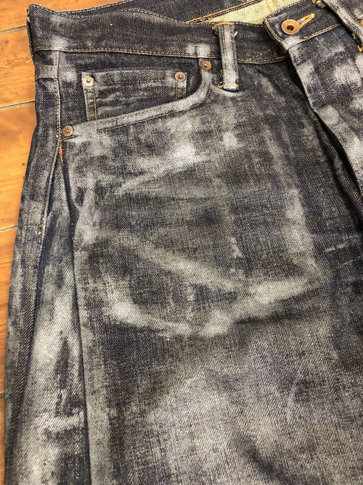 Japanese Brand Japanese Denim Painted Distressed Crush Faded Denim Baggy Size US 33 - 4 Thumbnail