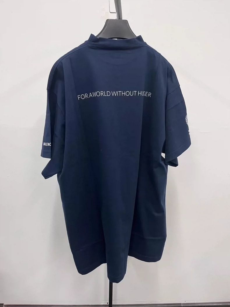 Balenciaga Balenciaga Crew Neck Pullover Short Sleeve Tee Size US L / EU 52-54 / 3 - 2 Thumbnail