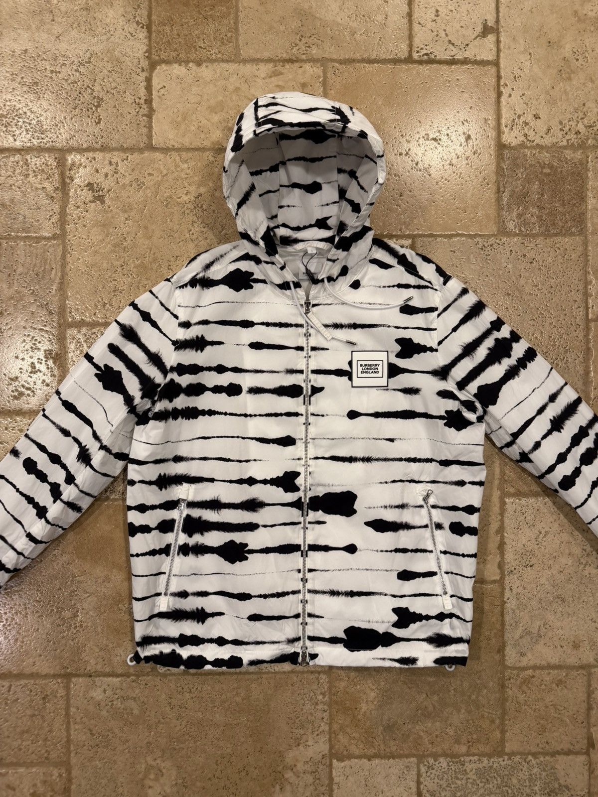 Burberry Burberry Tisci Watercolor Abstract Econyl Print Logo Hoodie Size US L / EU 52-54 / 3 - 5 Thumbnail