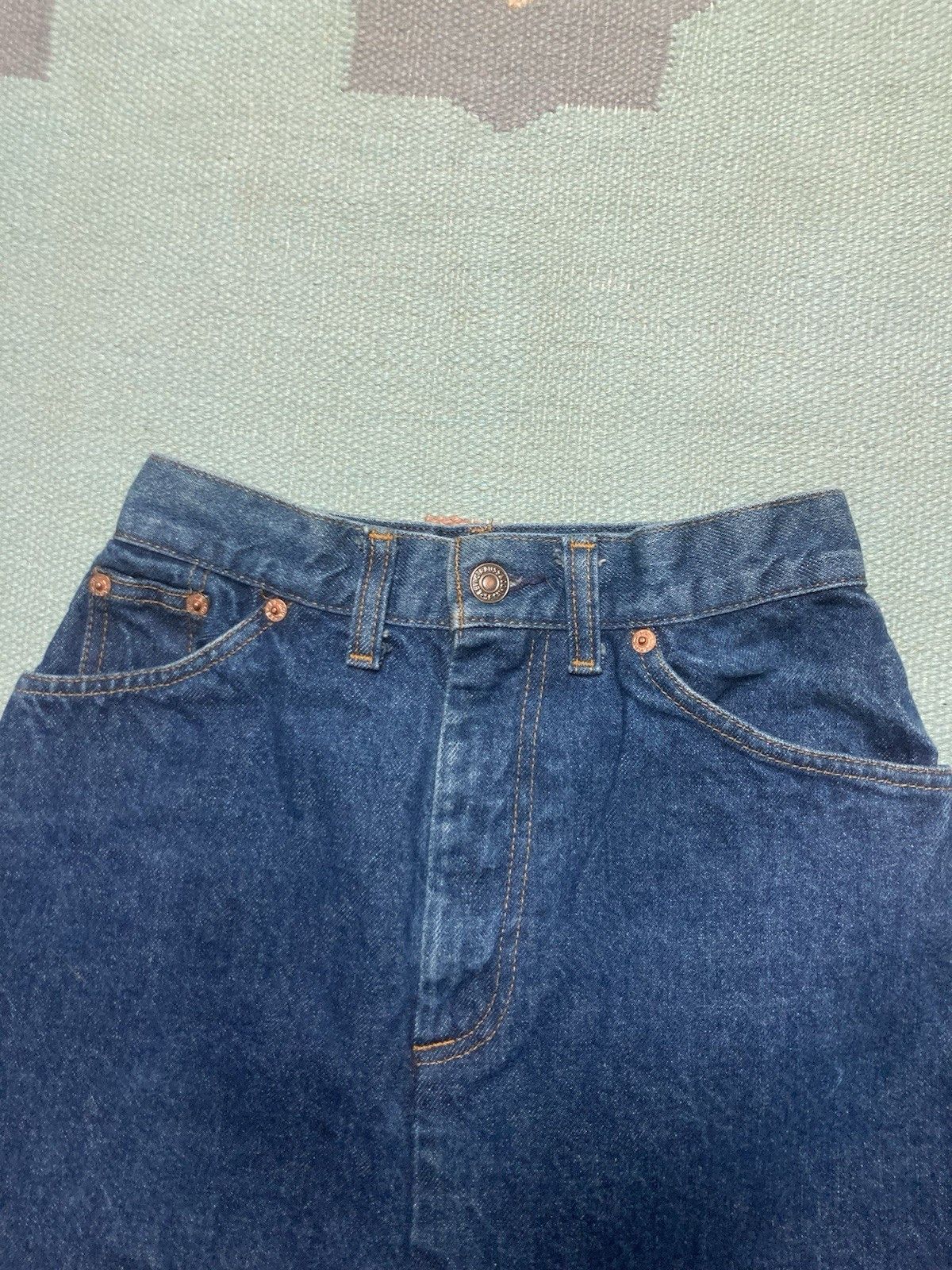 Levi's × Vintage 80s Levi’s denim skirt orange tab dark jeans preppy womens 7 Size 24" / US 00 / IT 34 - 6 Thumbnail