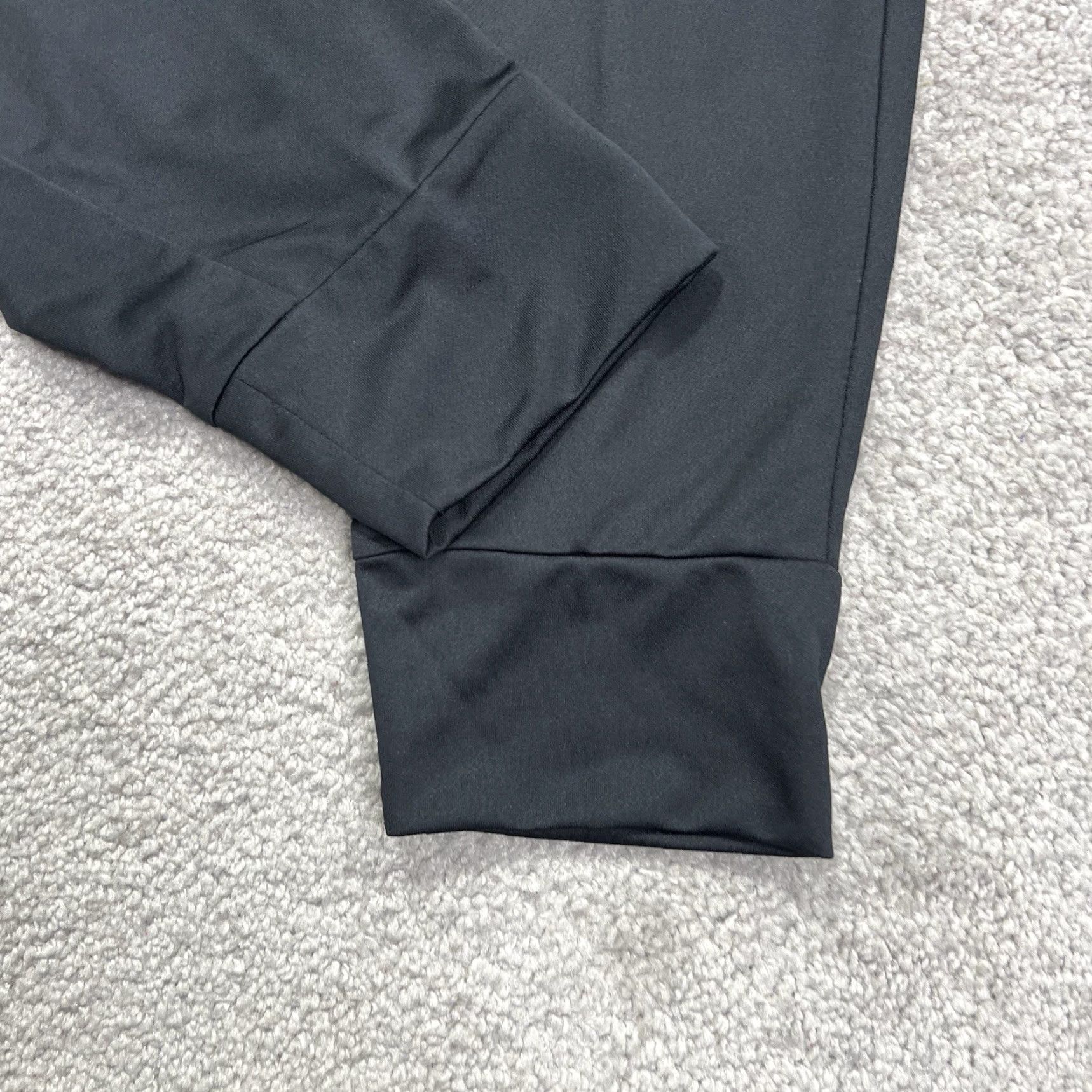 Nike Nike Dri-FIT Pants Womens Small Black Jogger 7/8 Training Lightweight Inseam 26” DV6735 NWT Mens Womens Girls Boys None Size 28" / US 6 / IT 42 - 4 Thumbnail