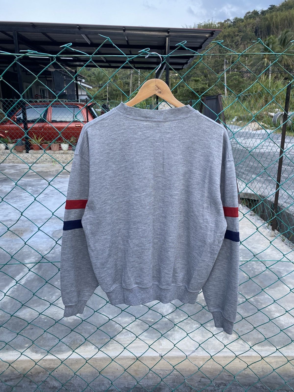 Formula 1 × Sports Specialties × Vintage Vintage Leyton House embroidery spellout sweater Size US M / EU 48-50 / 2 - 2 Thumbnail