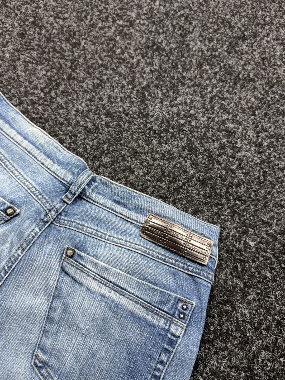 Diesel Luxury Retro 00s Diesel Ronhoir Low Rise Bootcut Jeans Y2K Size 28" / US 6 / IT 42 - 20 Thumbnail