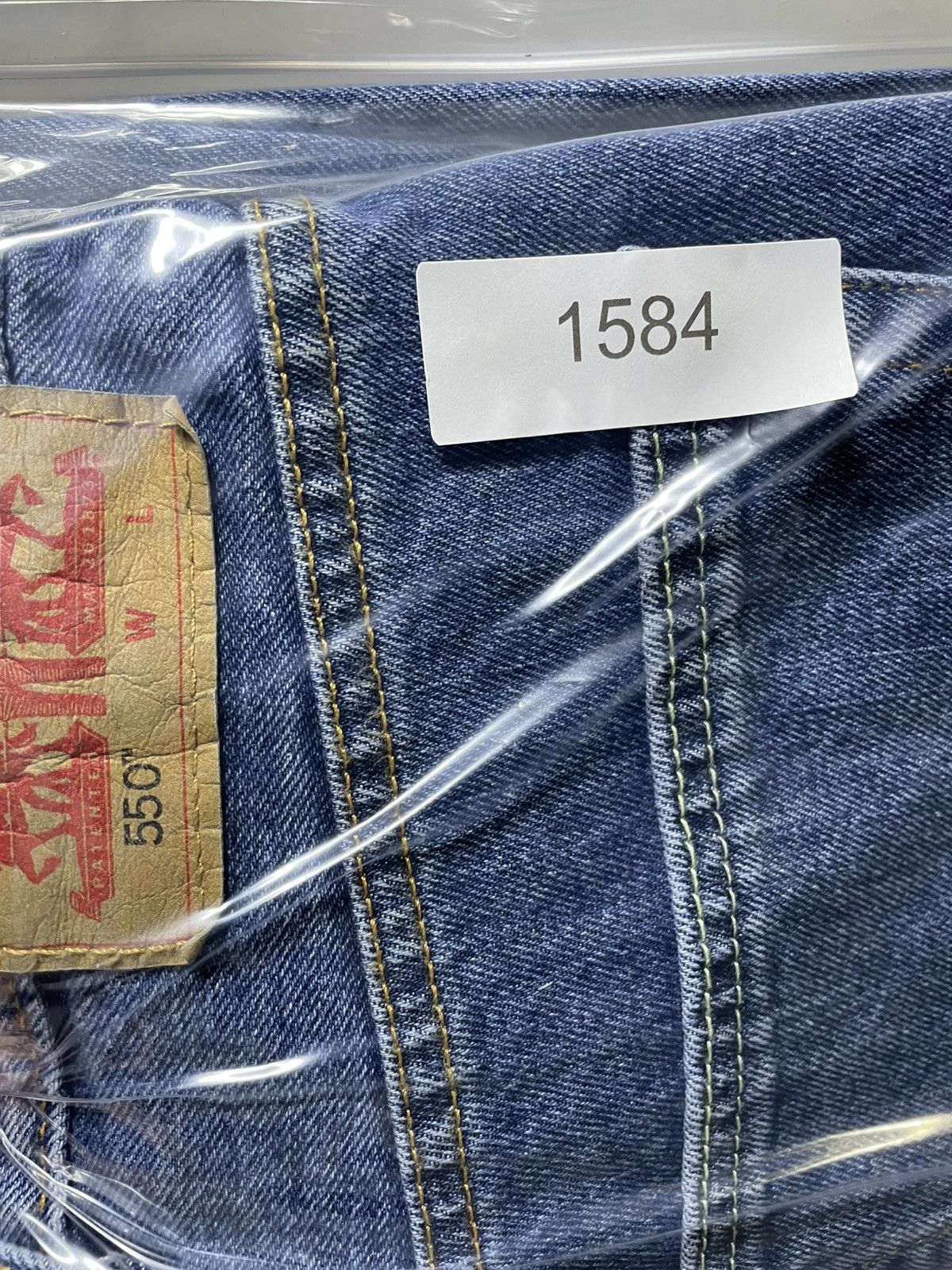 Levi's Levis 550 Jeans Men's 46X32 Blue Denim Relaxed Straight Size US 44 / EU 60 - 13 Thumbnail