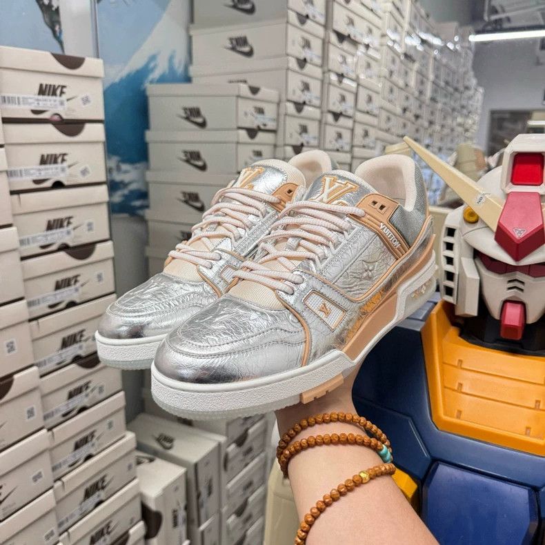 Louis Vuitton Silver Trainer Sneakers - dmc