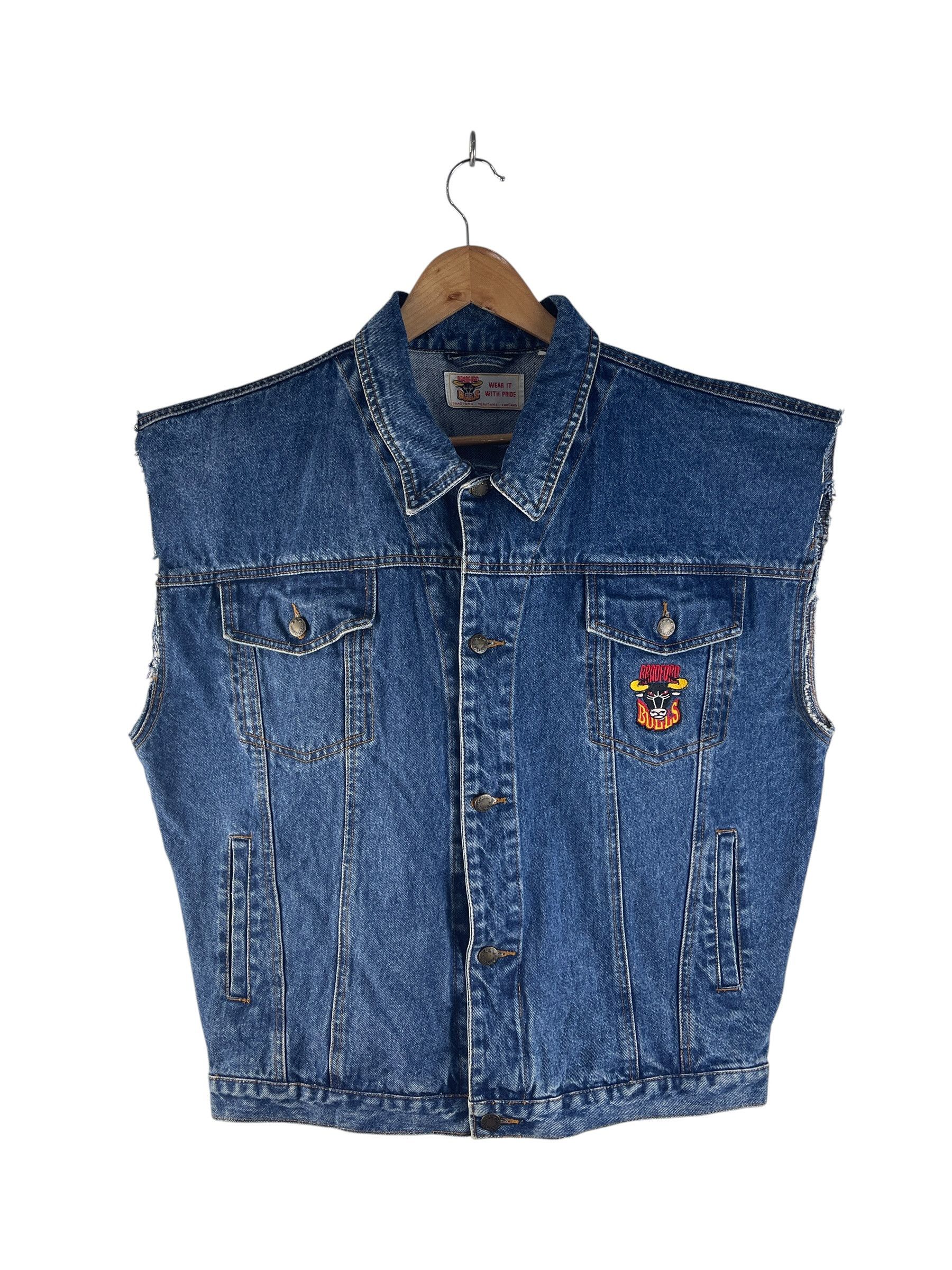 Vintage Bradford Bulls Collection Denim Vest Cut-Off Trucker Jacket Size US L / EU 52-54 / 3 - 1 Thumbnail