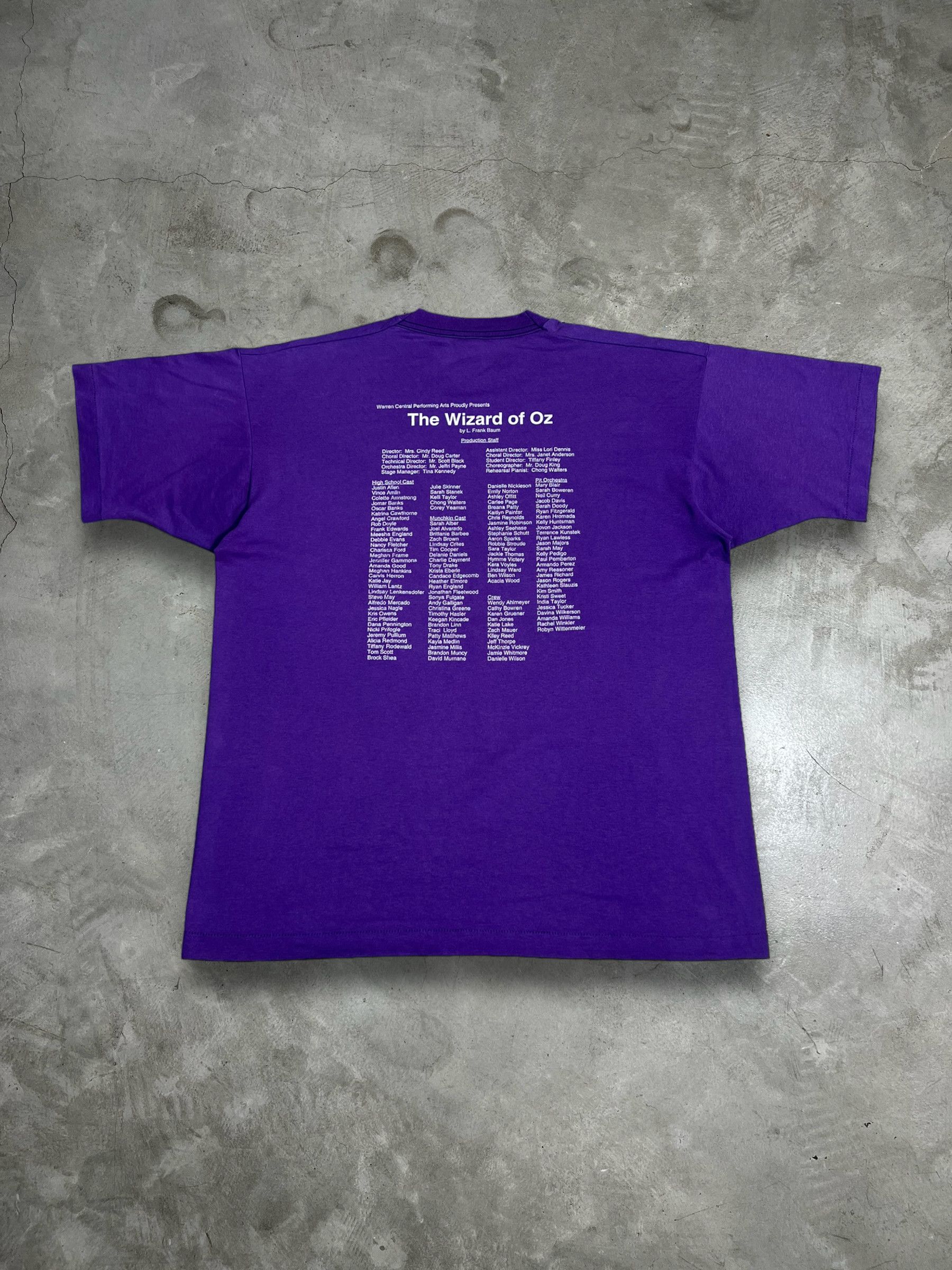 Vintage Vtg 90s The Wizard of OZ High School Musical T (XL) GTMD962 Size US XL / EU 56 / 4 - 7 Thumbnail