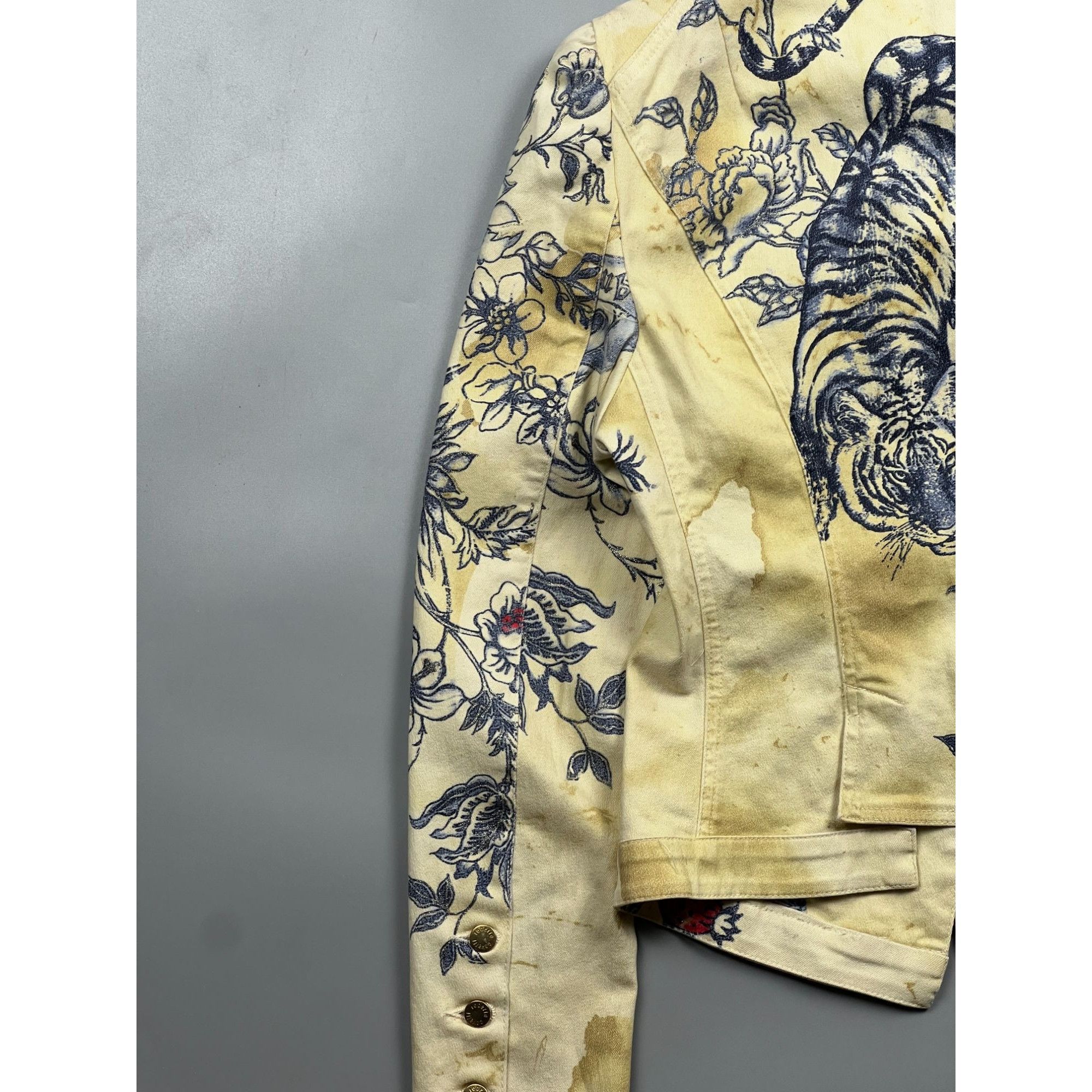Roberto Cavalli 2003 Roberto Cavalli Runway Tattoo Denim Jacket (Y0879) Size S / US 4 / IT 40 - 6 Thumbnail