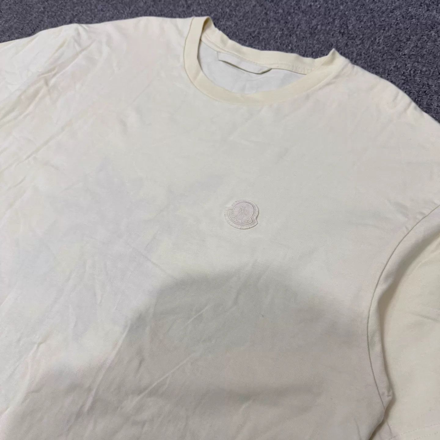 Moncler Moncler Beige Logo SS T-shirt XL 95 New Size US XL / EU 56 / 4 - 3 Thumbnail