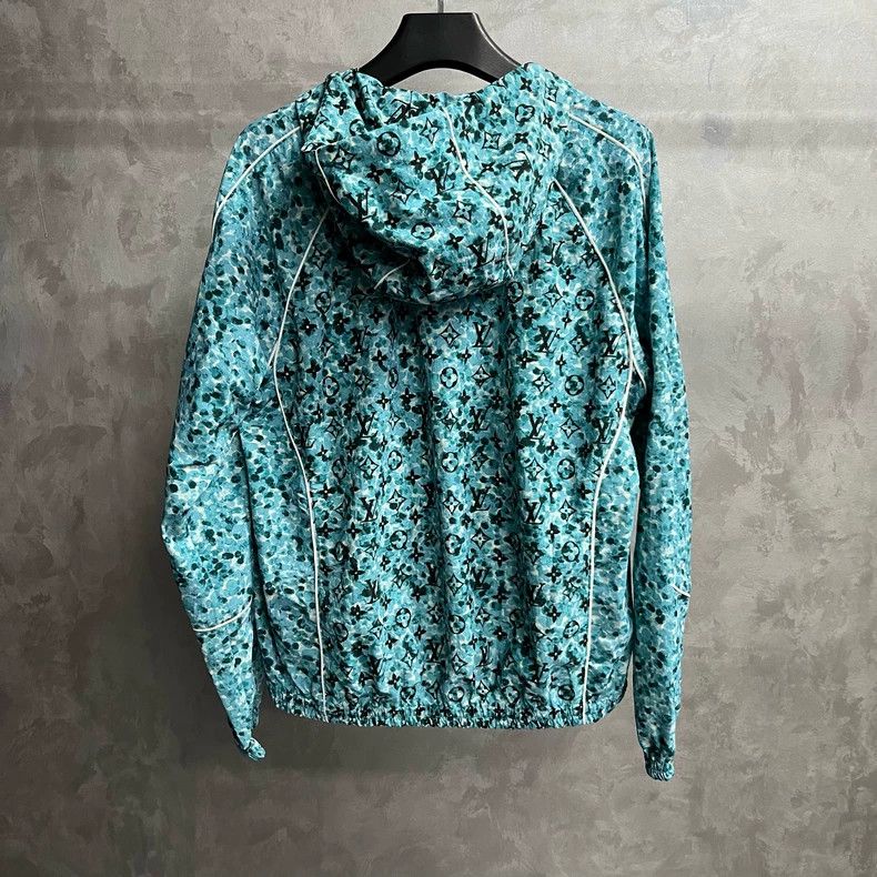 Louis Vuitton Louis Vuitton Blue Logo Full Print Hooded Long Sleeve Jack Size US L / EU 52-54 / 3 - 5 Thumbnail
