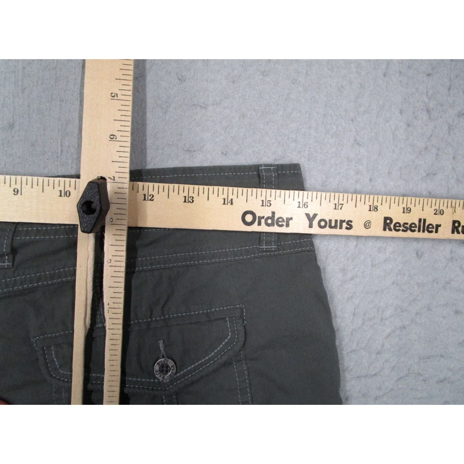 Vintage VINTAGE Kuhl Women's Cargo Capris Pants Size 10 Green Cotton Nylon Utility Hike Workwear Size 32" / US 10 / IT 46 - 6 Thumbnail
