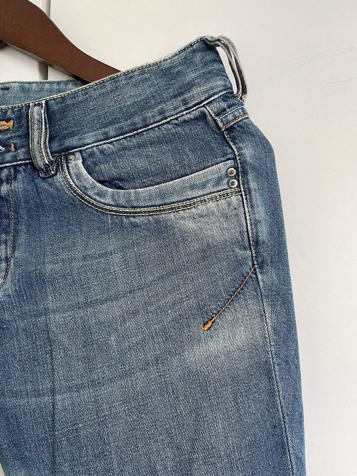 Diesel VINTAGE FLARED DIESEL MADE IN ITALY SIZE 28X31 Size 28" / US 6 / IT 42 - 6 Thumbnail