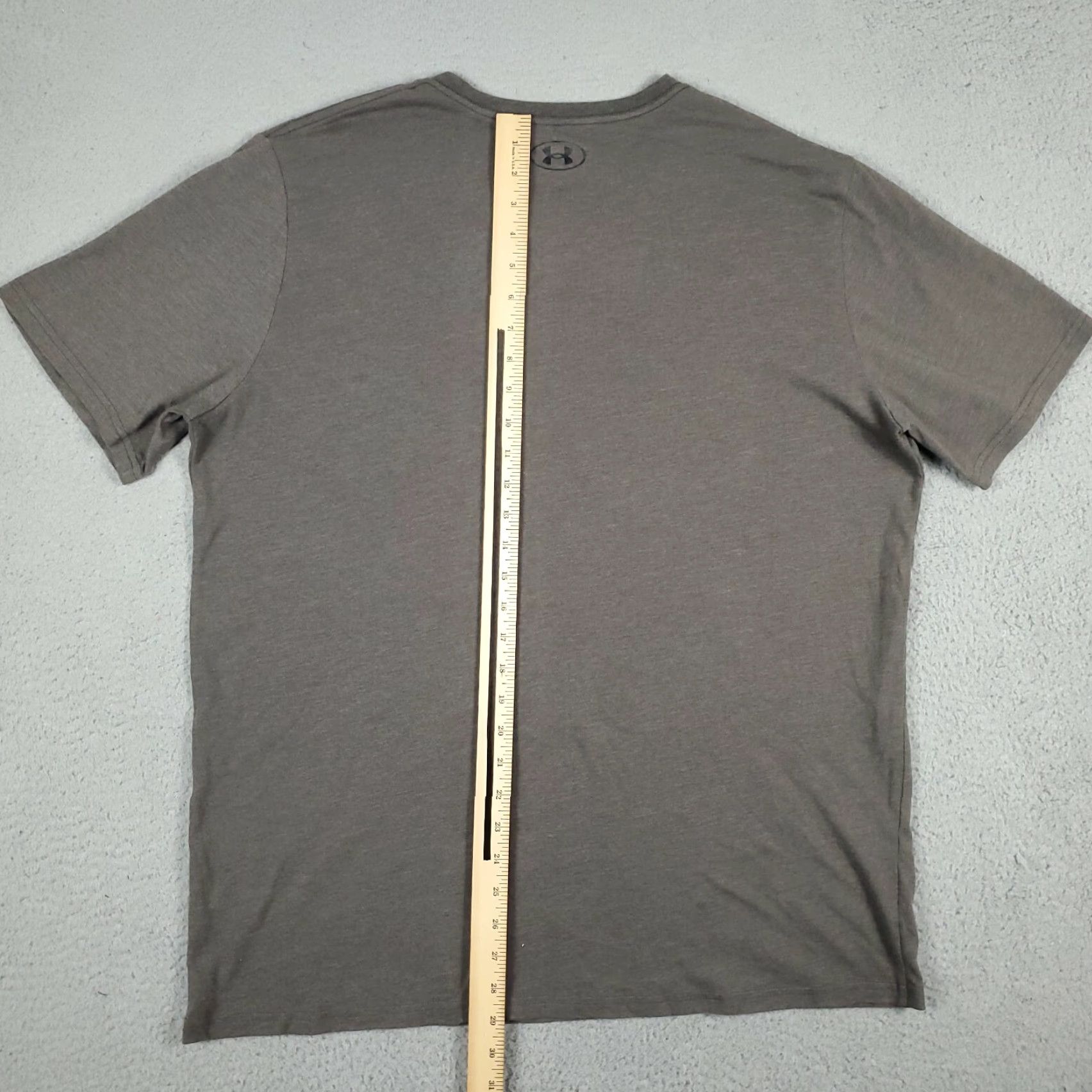 Under Armour Under Armour Heatgear Gray Short Sleeve T-Shirt Mens 2XL Regular Fit Sports Size US XXL / EU 58 / 5 - 4 Thumbnail