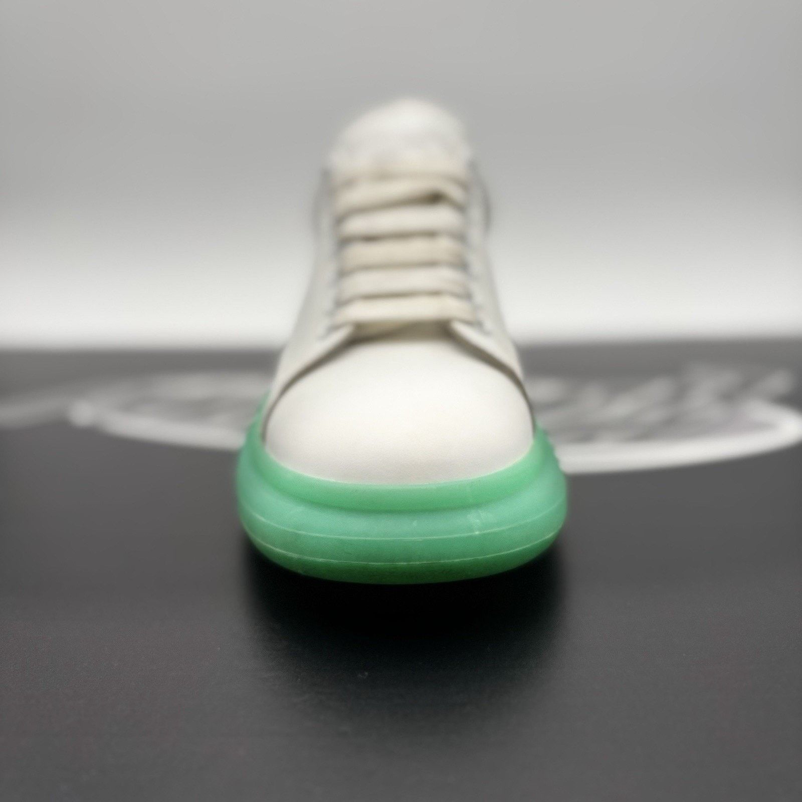Alexander McQueen Alexander McQueen Oversized ' White Green ' | GREAT COND! Size US 11 / EU 44 - 6 Thumbnail