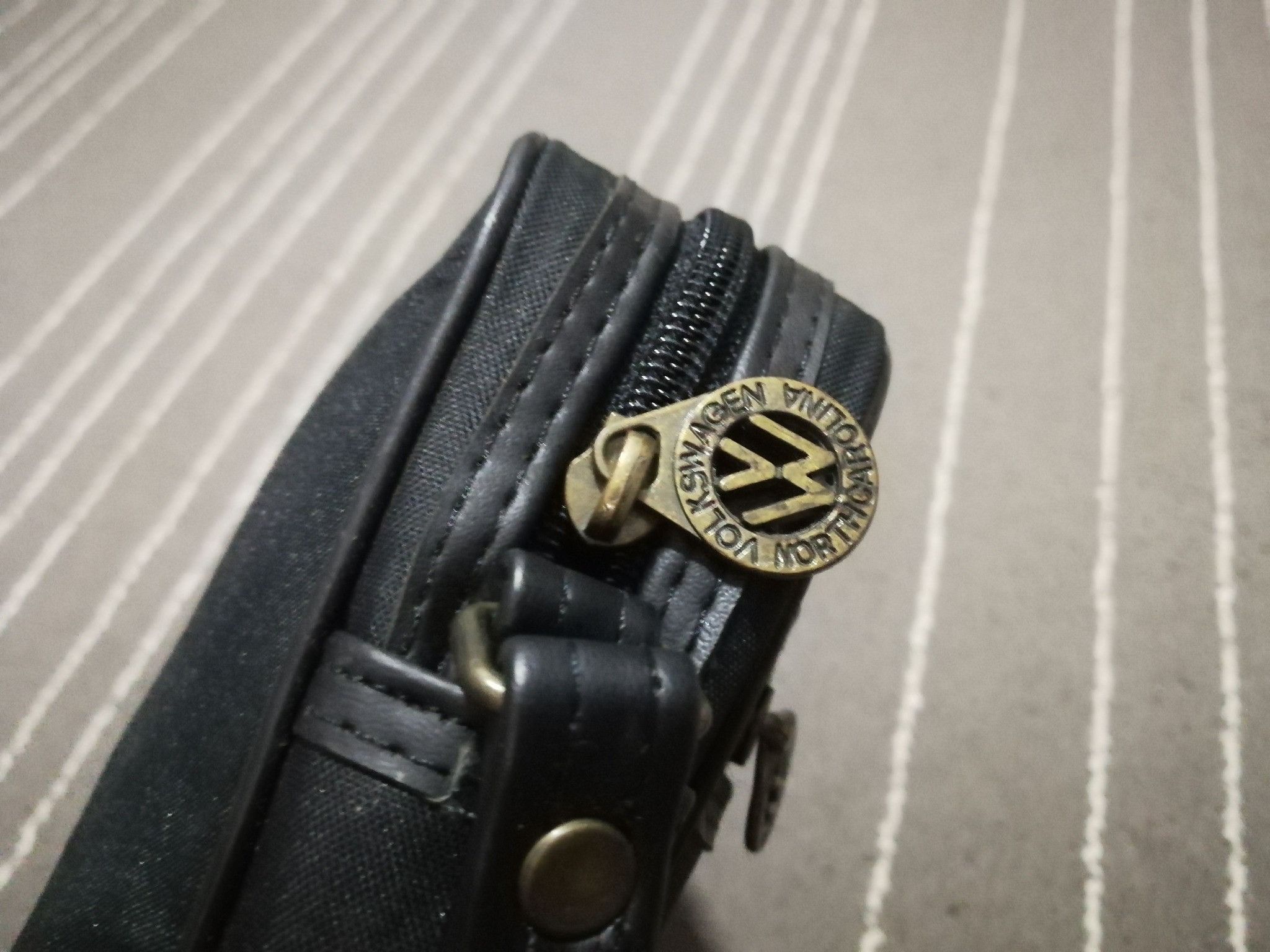 Vintage vintage VOLKSWAGEN clutch bag Size ONE SIZE - 6 Thumbnail