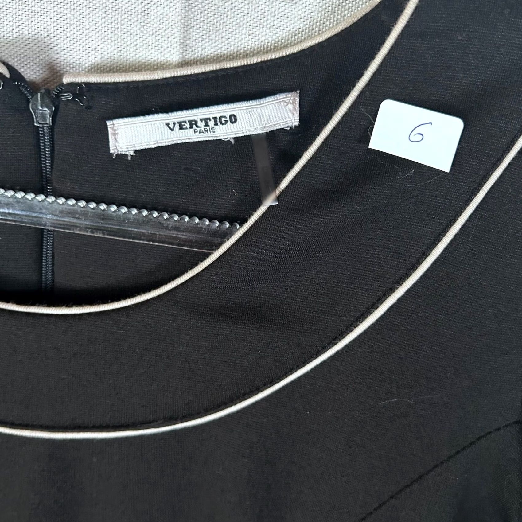 Vintage VINTAGE Vertigo Paris Shift Dress Black 60s Mod White Piping 3/4 Sleeve Size 6 Womens Dress Size M / US 6-8 / IT 42-44 - 2 Thumbnail