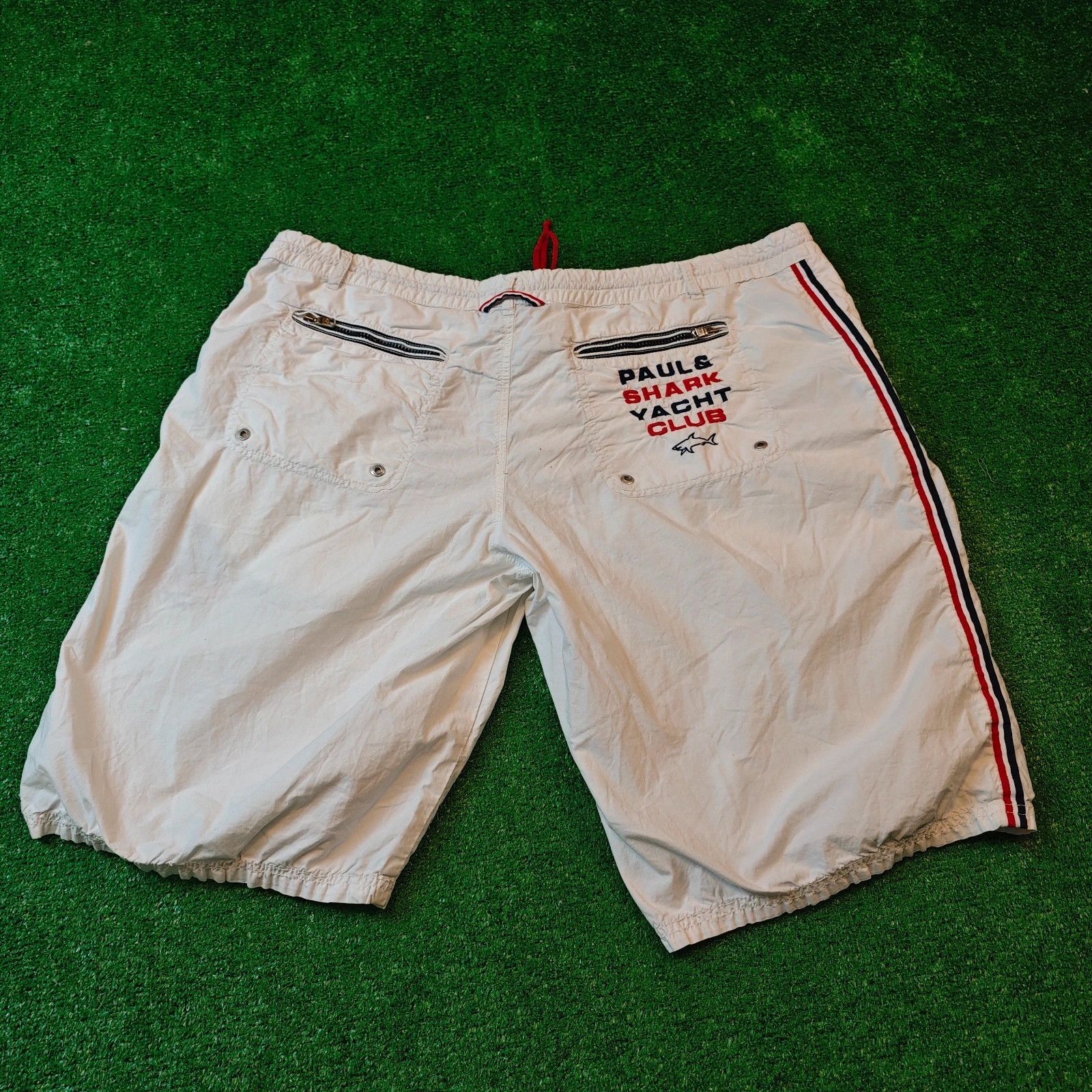 Paul & Shark Vintage Paul & Shark Shorts Mens 44 (W40) white embroidered Size US 44 / EU 60 - 2 Thumbnail