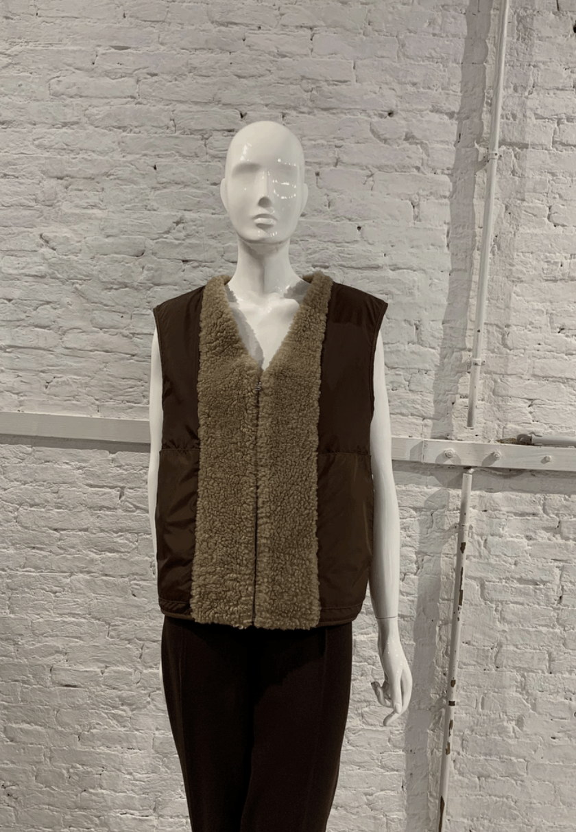 Maison Margiela Maison Martin Margiela A/W 2011 Sheepskin Gilet Showpiece Size US M / EU 48-50 / 2 - 4 Thumbnail