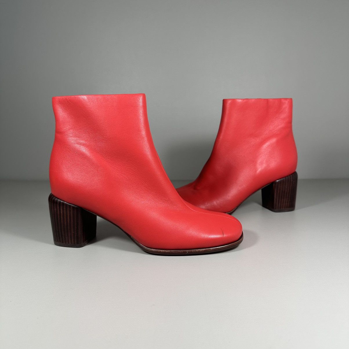 Vince Vince Maggie Phoenix Red Leather Booties Size US 8 / IT 38 - 8 Thumbnail