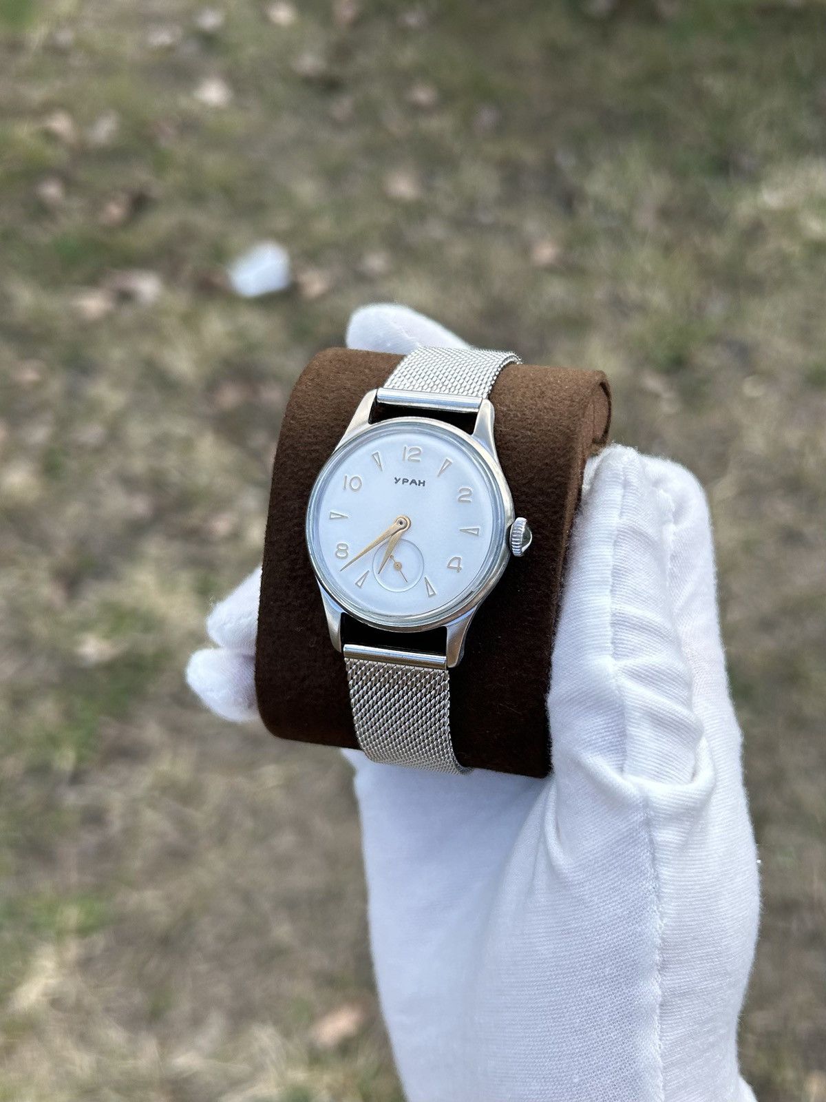 Vintage Vintage Watch Uran USSR Soviet Mechanical Retro 1970s Size ONE SIZE - 4 Thumbnail