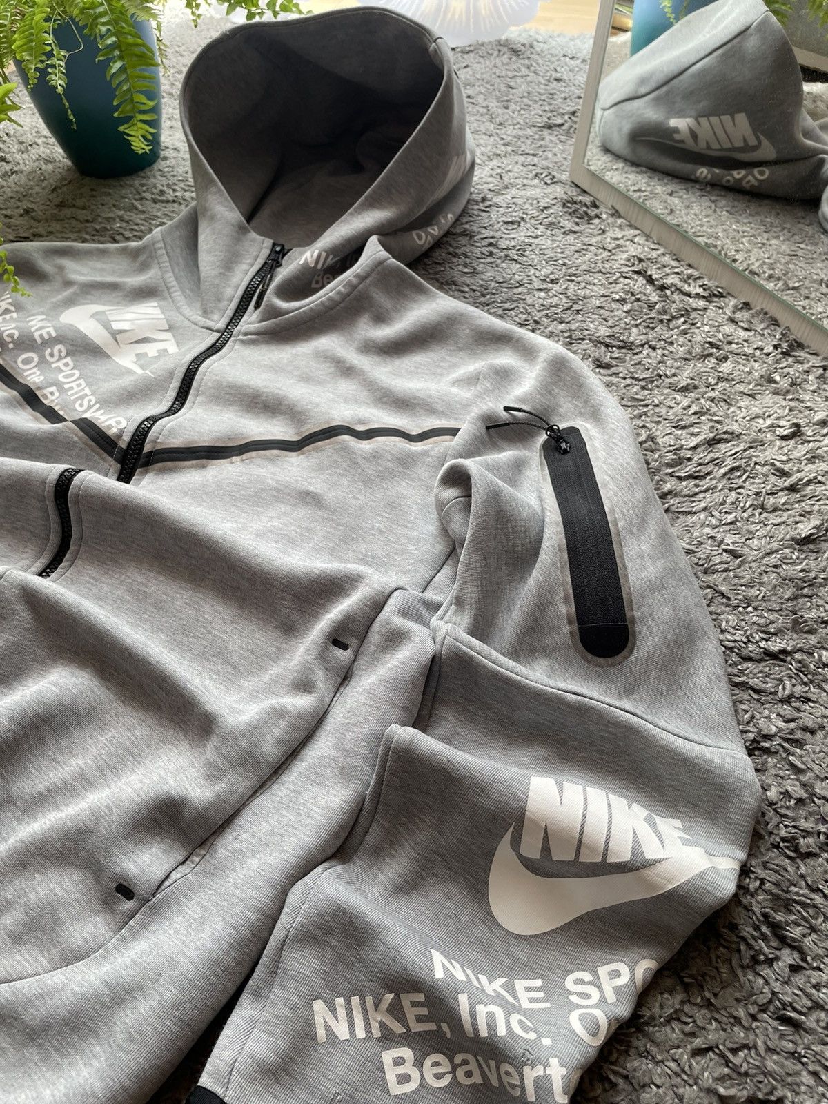 Nike × Vintage Nike Tech-Fleece Zip-Hoodie Streetwear Vintage Big Logo Size US M / EU 48-50 / 2 - 6 Thumbnail