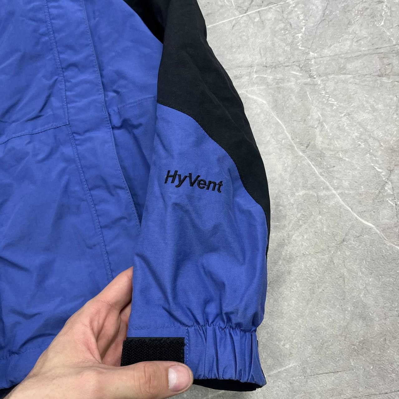The North Face Vintage Womens The North Face HyVent Jacket Size S Size S / US 4 / IT 40 - 20 Thumbnail