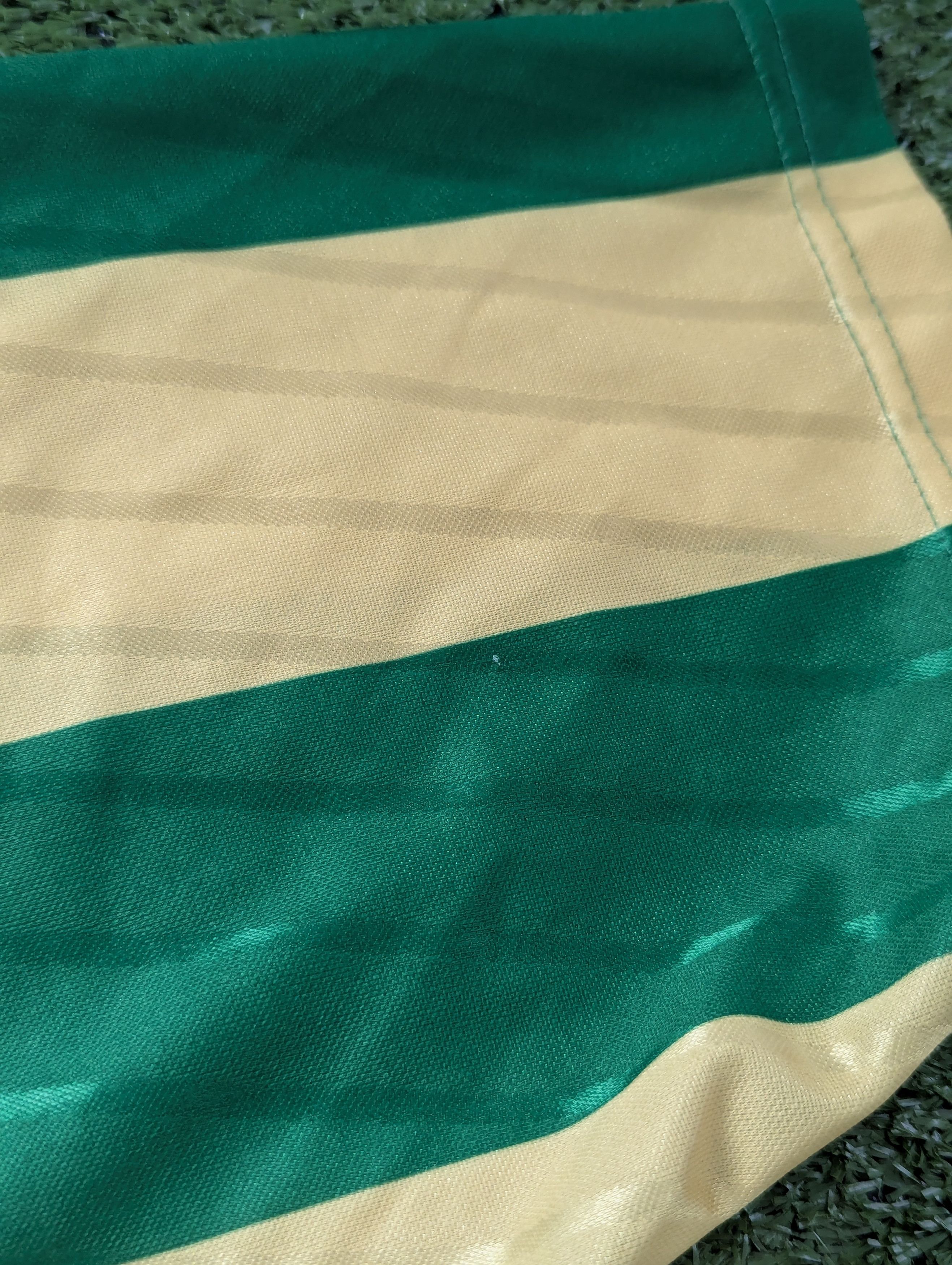 Umbro WEST BROMWICH ALBION 1988/1989 AWAY FOOTBALL SHIRT UMBRO Size US L / EU 52-54 / 3 - 15 Thumbnail