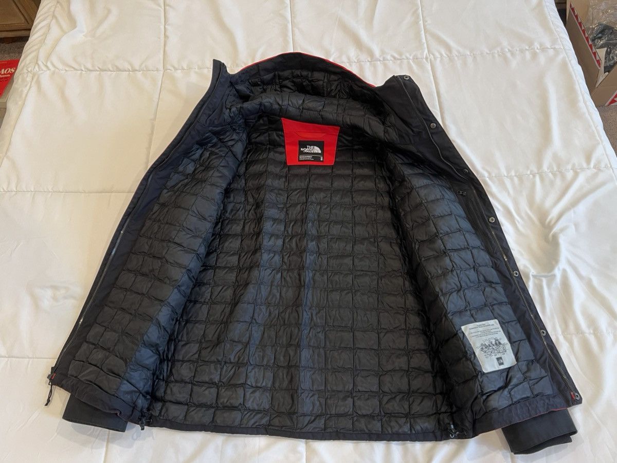 The North Face The north face thermal 1990 mountain jacket men’s medium Size US M / EU 48-50 / 2 - 4 Thumbnail