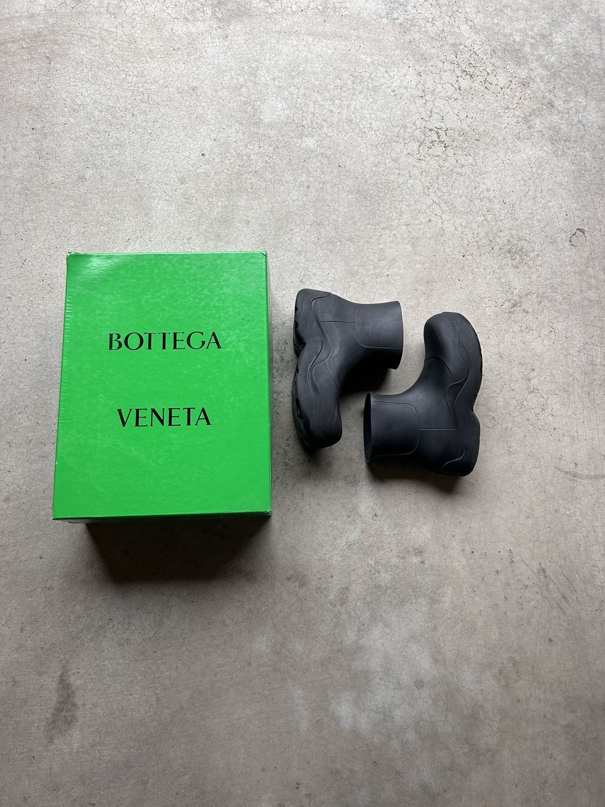 Bottega Veneta Bottega Veneta Puddle Boots Size US 9.5 / EU 42-43 - 1 Thumbnail